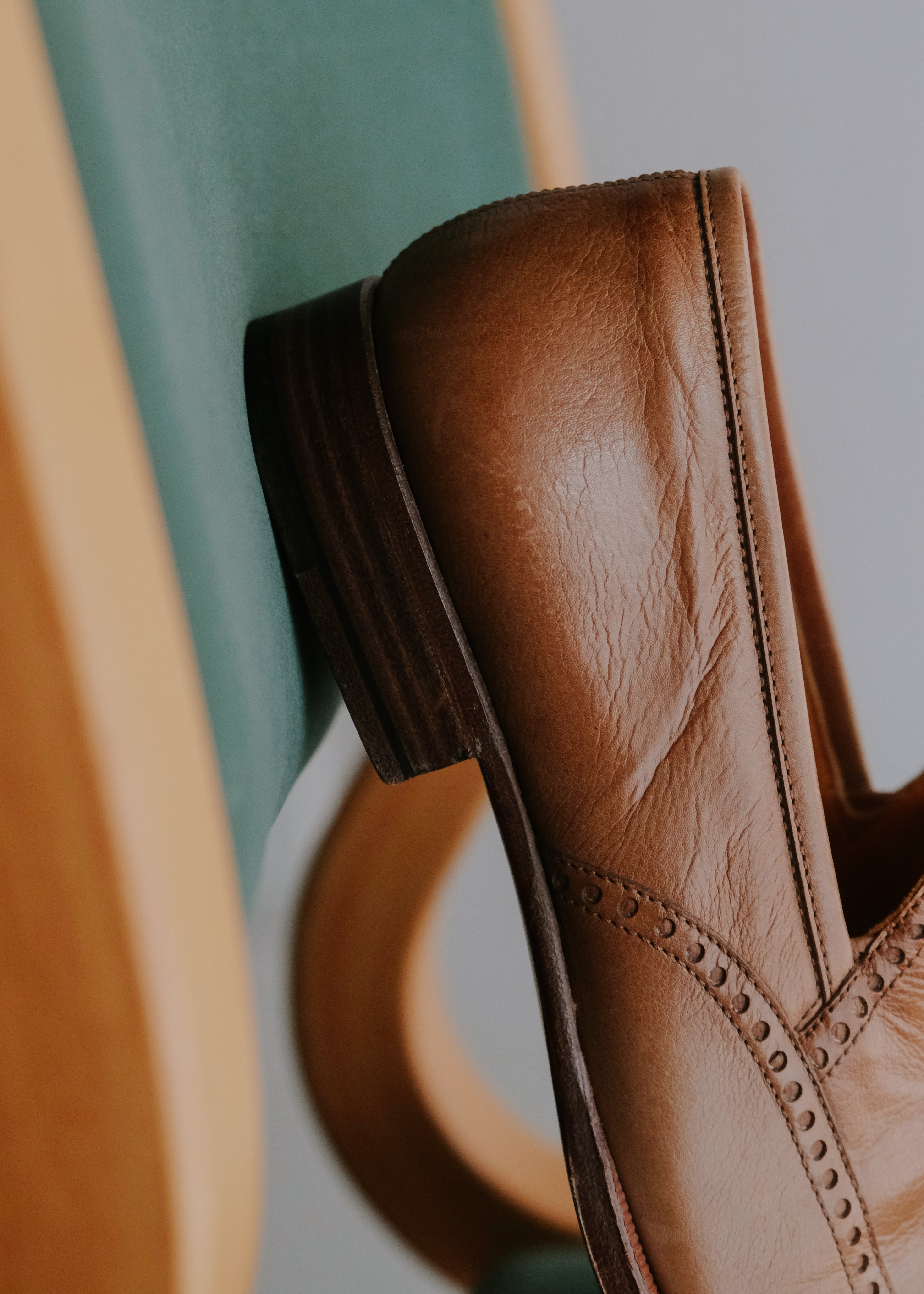 00's- HERMÈS wing tip square toe leather slip-on shoes
