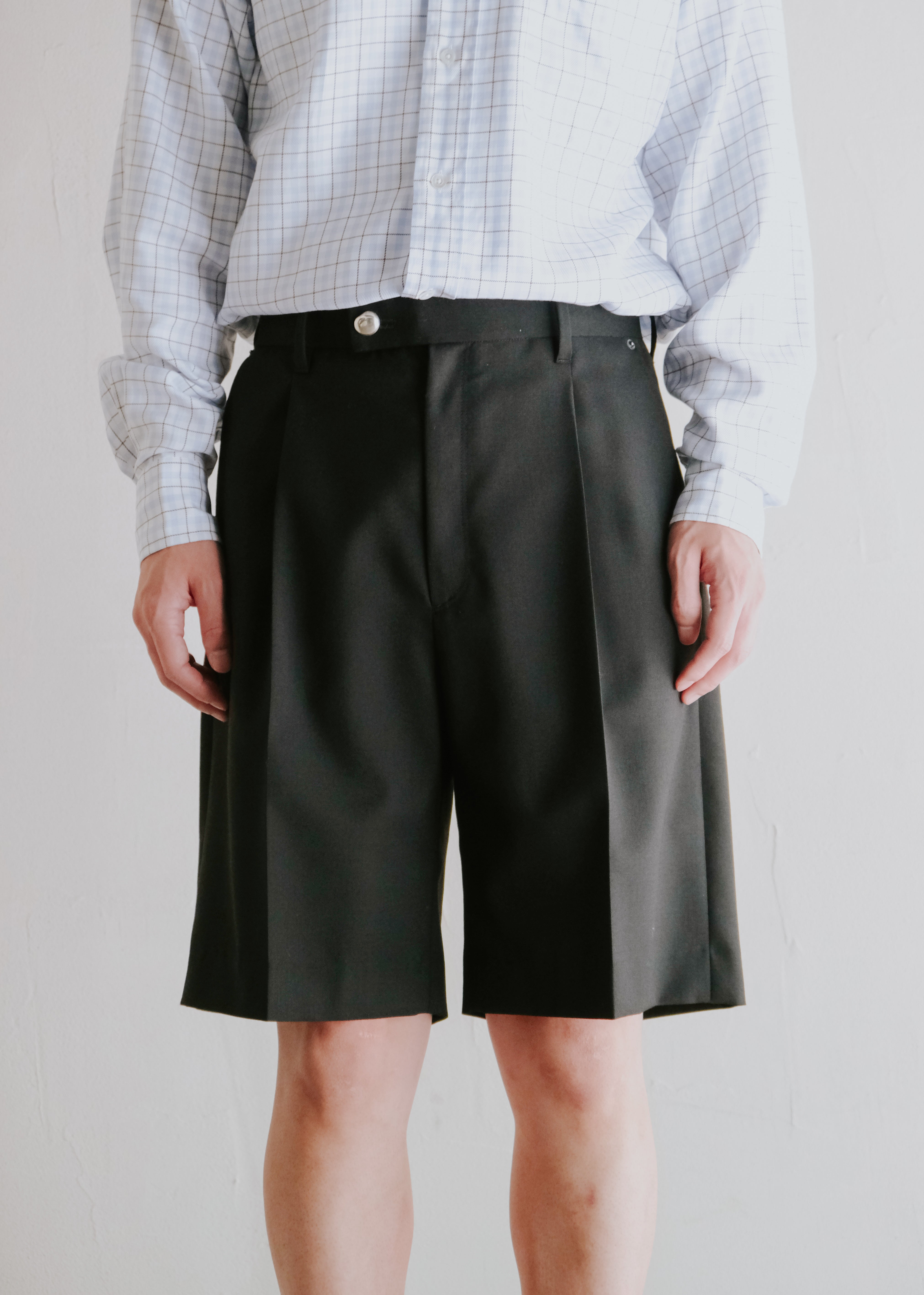 SASAKI SATORU 26SS single tuck straight shorts / Black