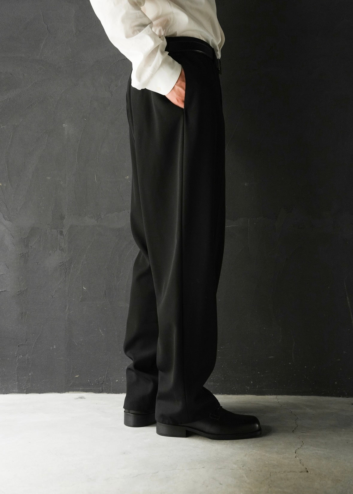 90-00’s GIORGIO ARMANI tapered wool slacks