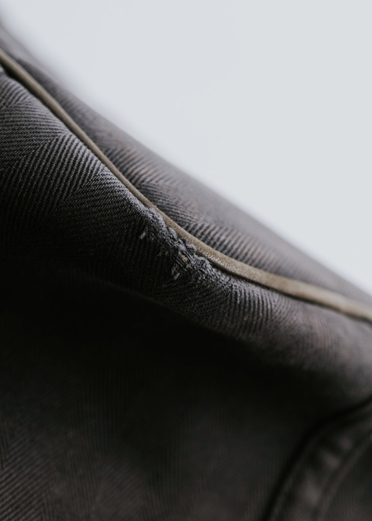 HERMÈS valparaiso MM leather flap canvas hand bag