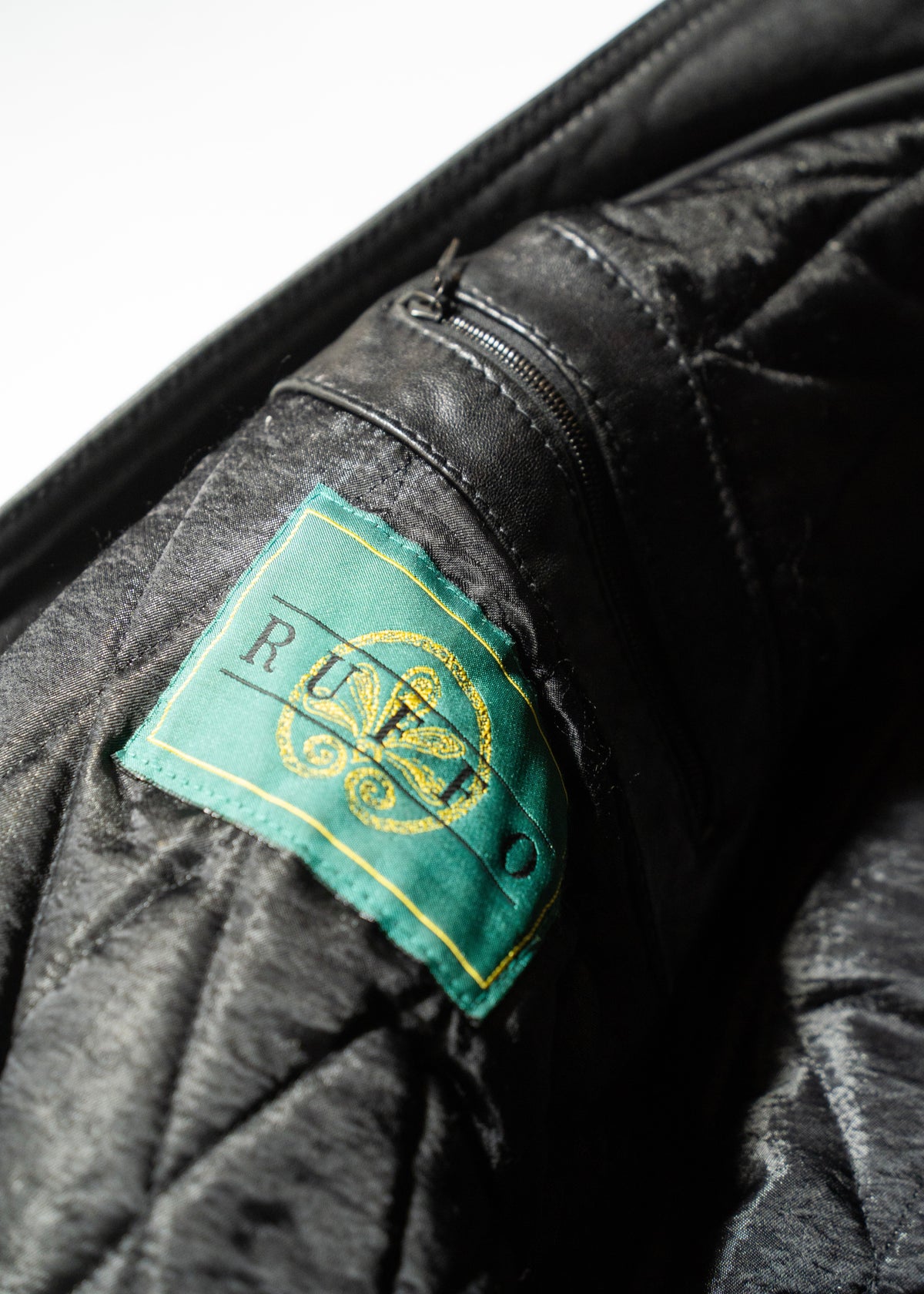 80-90's RUFFO fly front hooded leather blouson