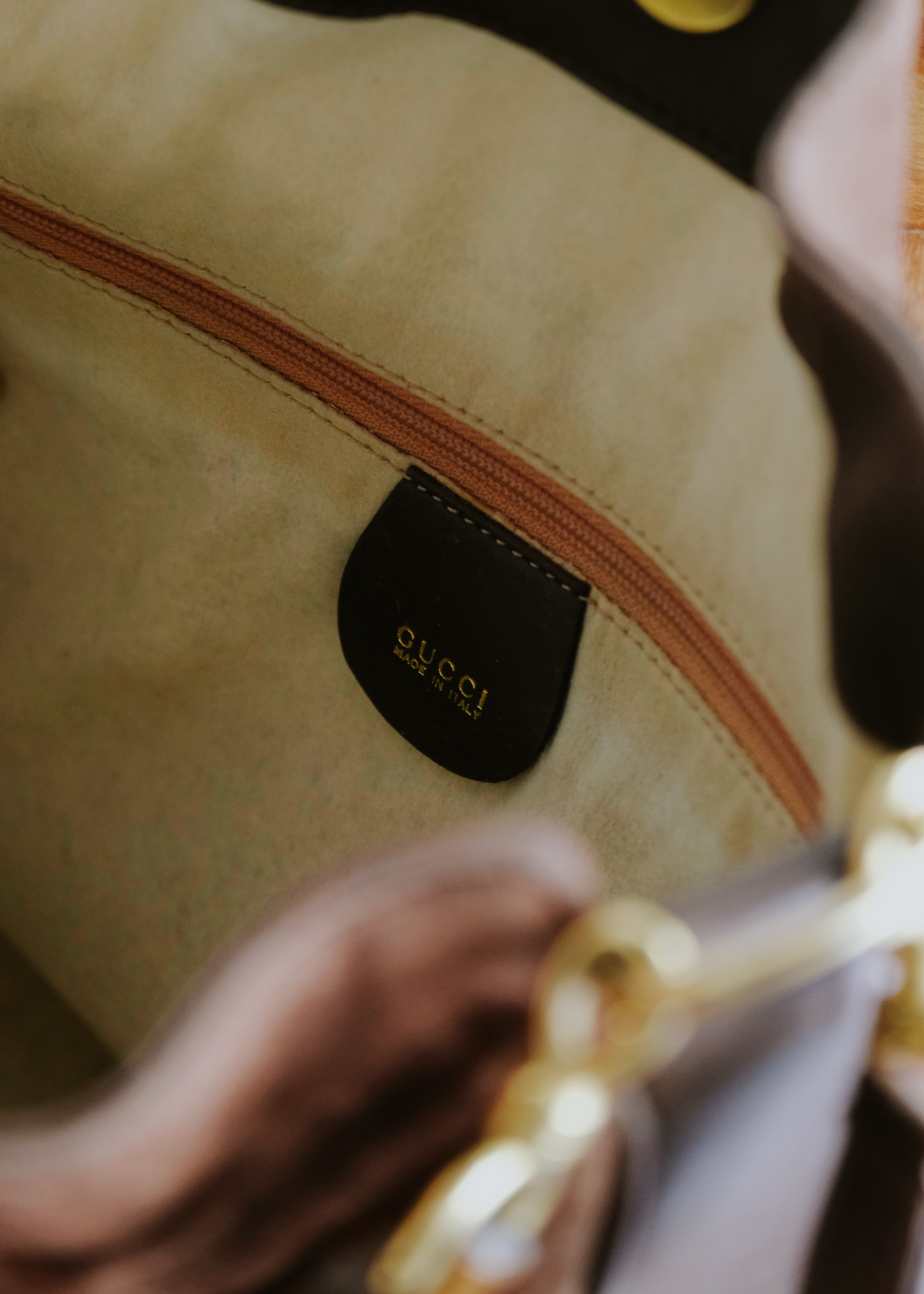 GUCCI グッチ 90-00年代 2way スウェードレザー ショルダーバッグ with バンブー handle メンズ