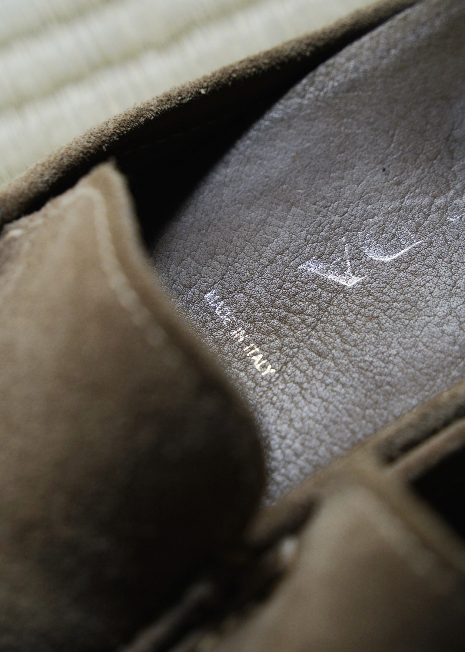 00’s PRADA suede square toe mules