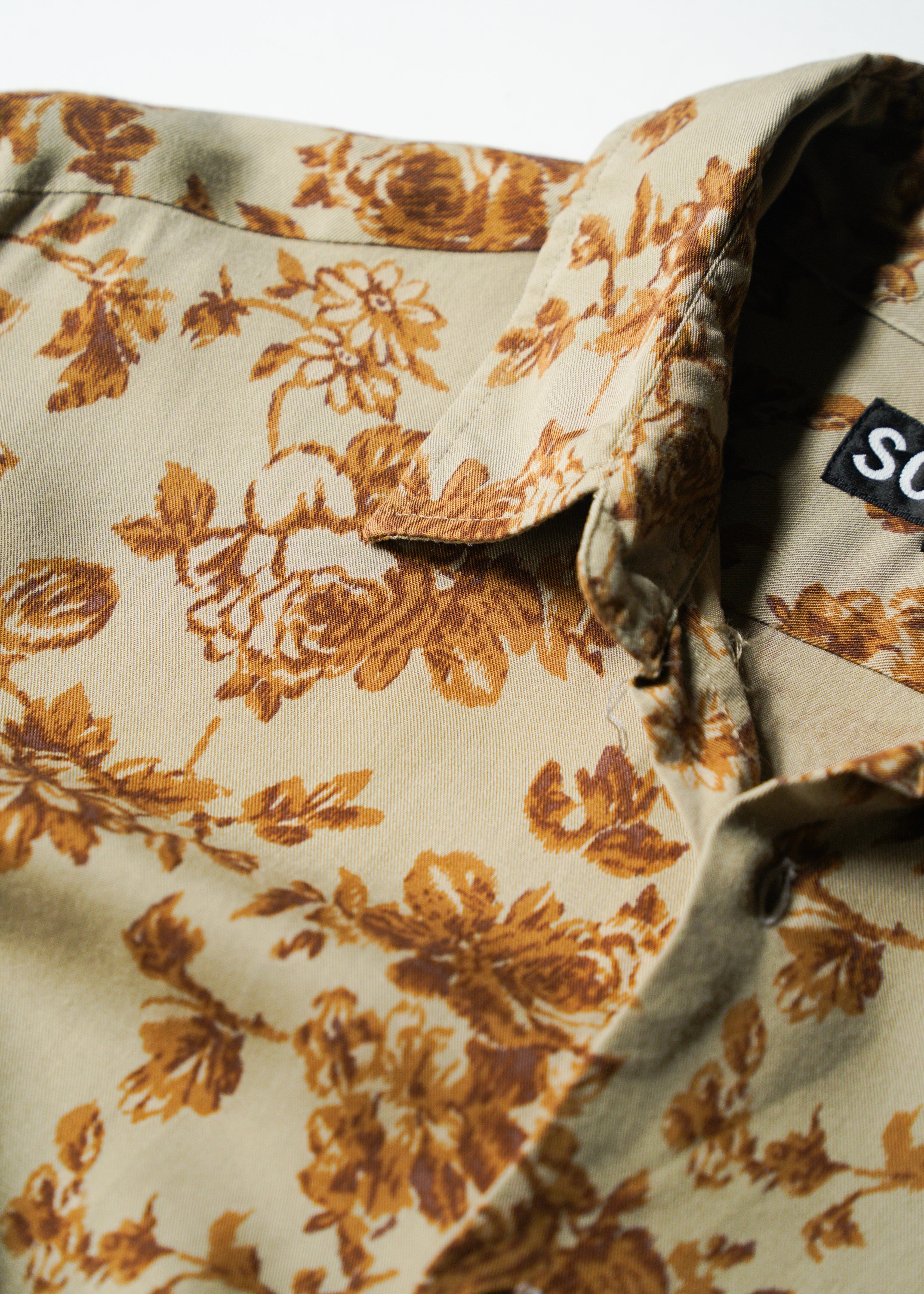 90-00’s So by alxander van slobe flower pattern shirt
