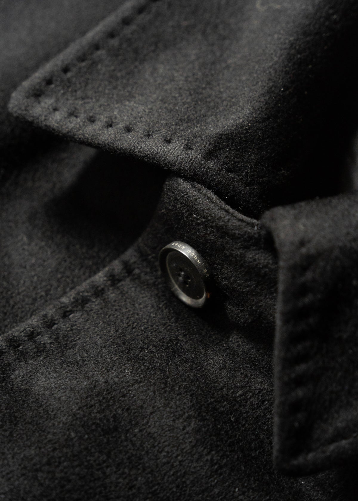 90-00’s HUGO BOSS cashmere balmacaan coat