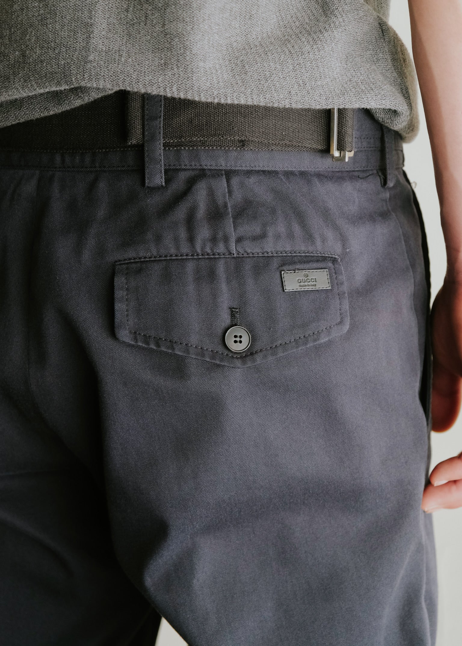 GUCCI 12SS by Frida Giannini center creased tapered cotton trousers