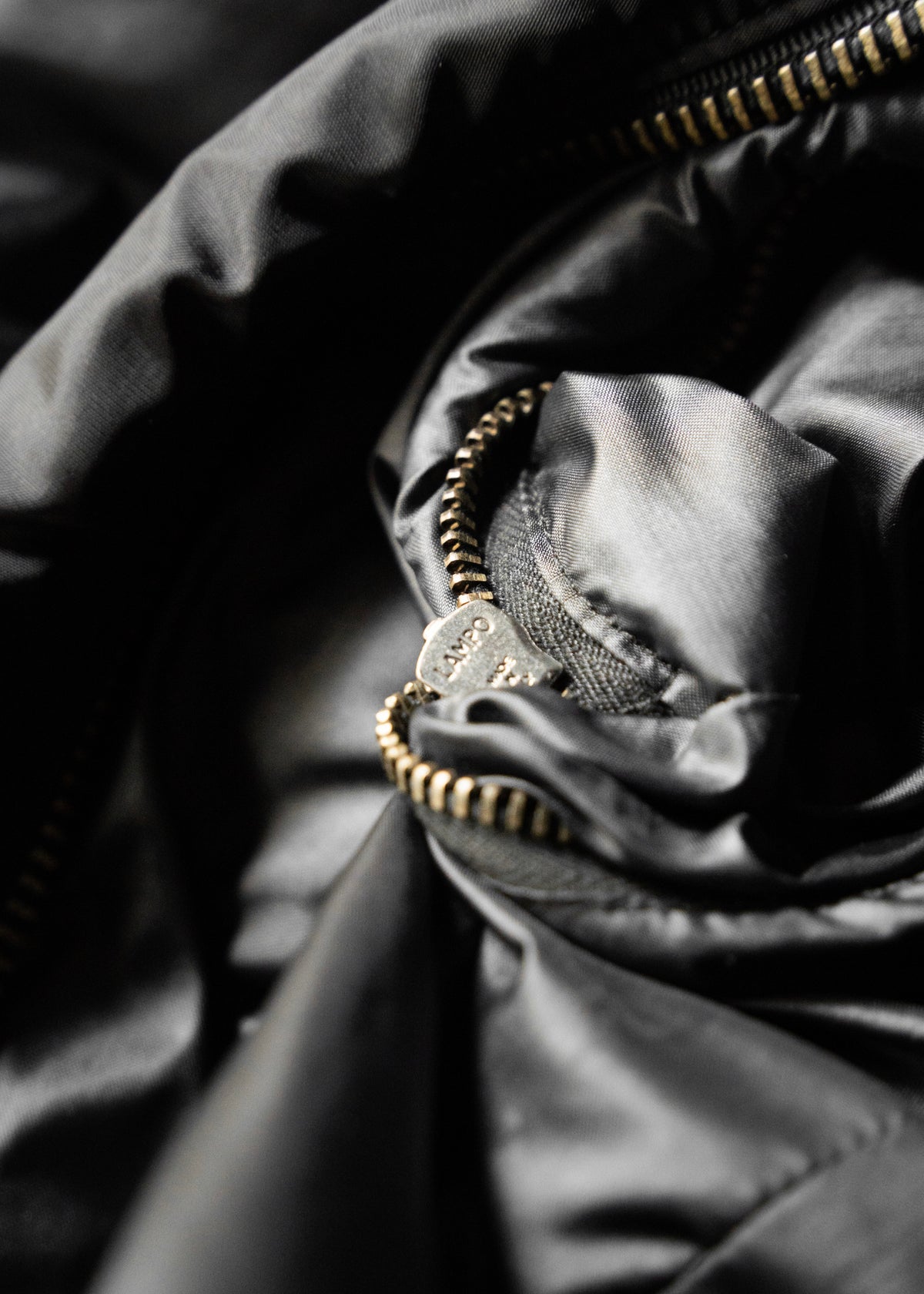 DIRK BIKKEMBERGS 99AW space collar zip up nylon jacket