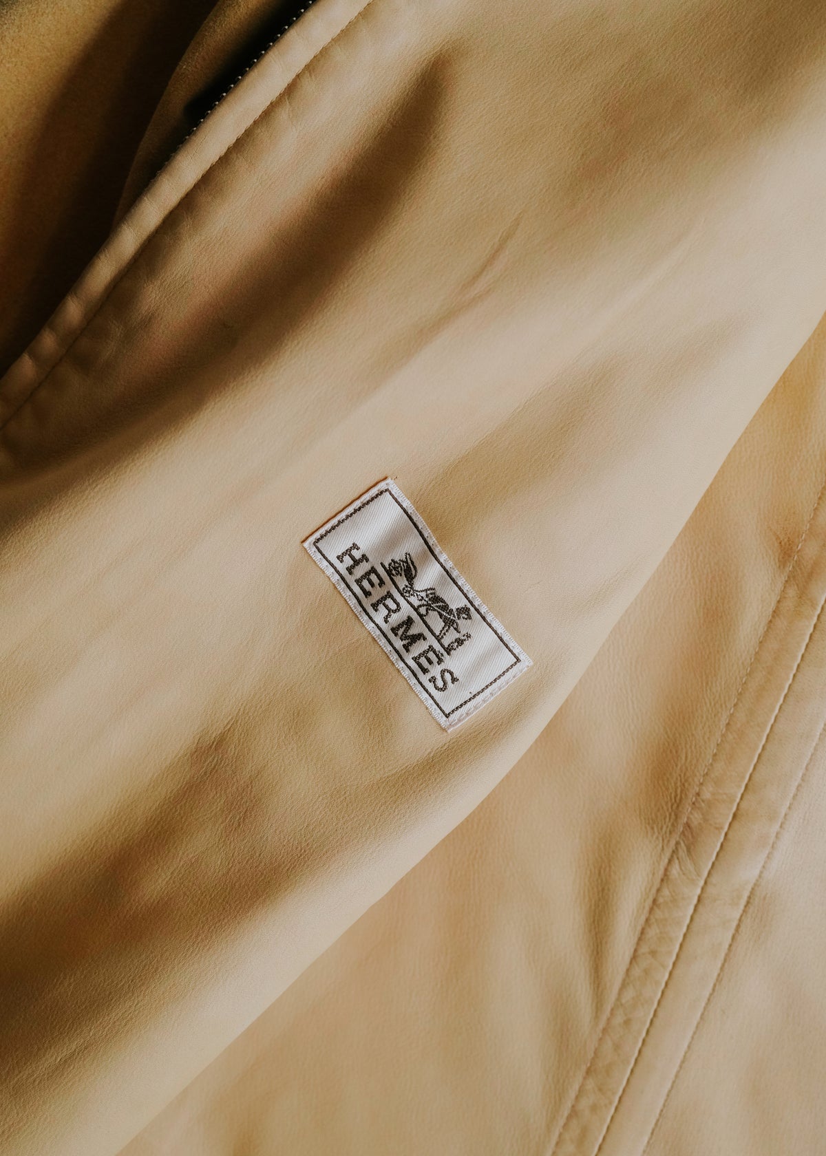 HERMÈS エルメス 90-00年代 Reindeerskin スウェード zip up double pocket ジャケット メンズ