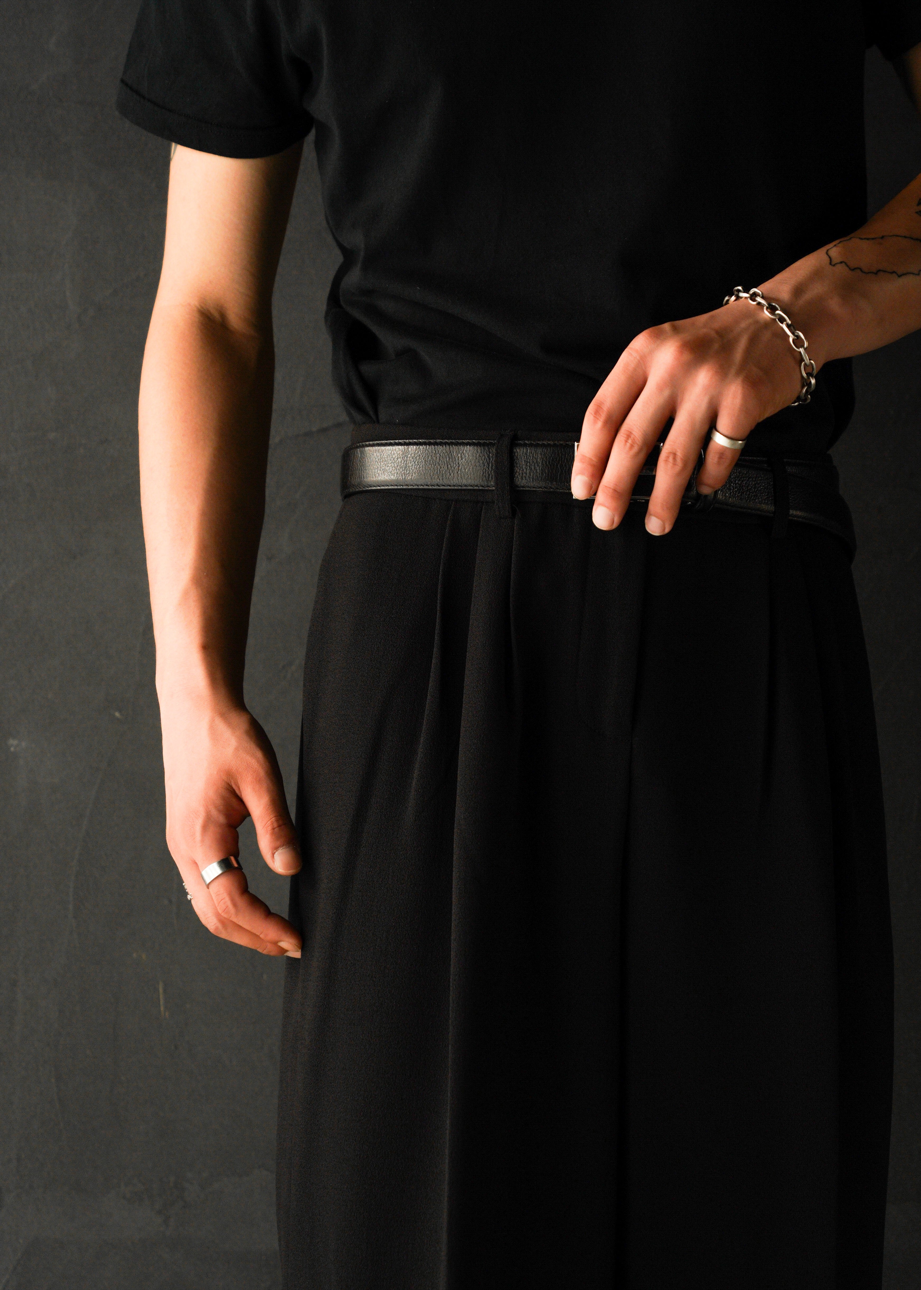 3 tuck wide straight slacks