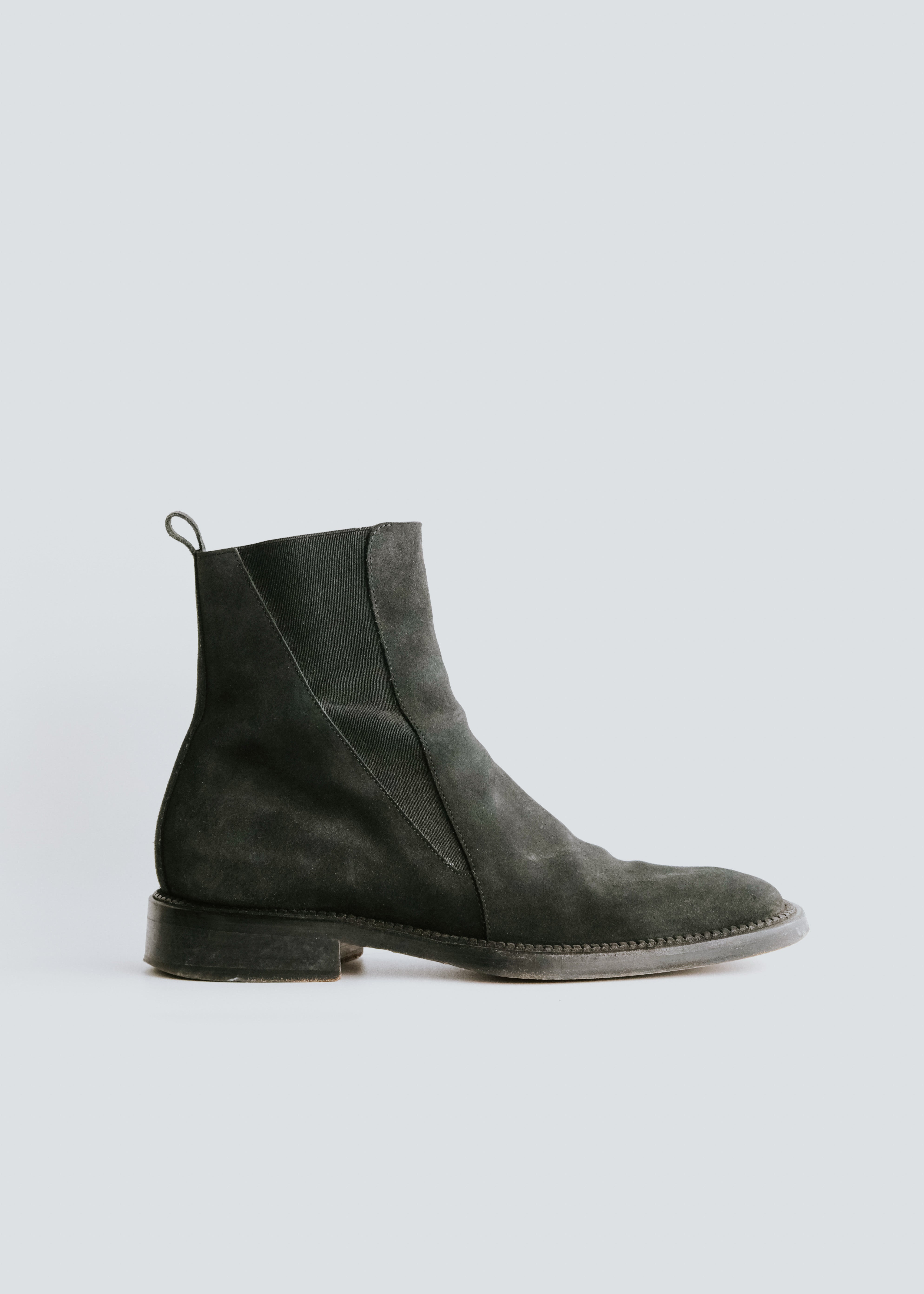 00'a CoSTUME NATIONAL HOMME suede leather square toe side gore boots