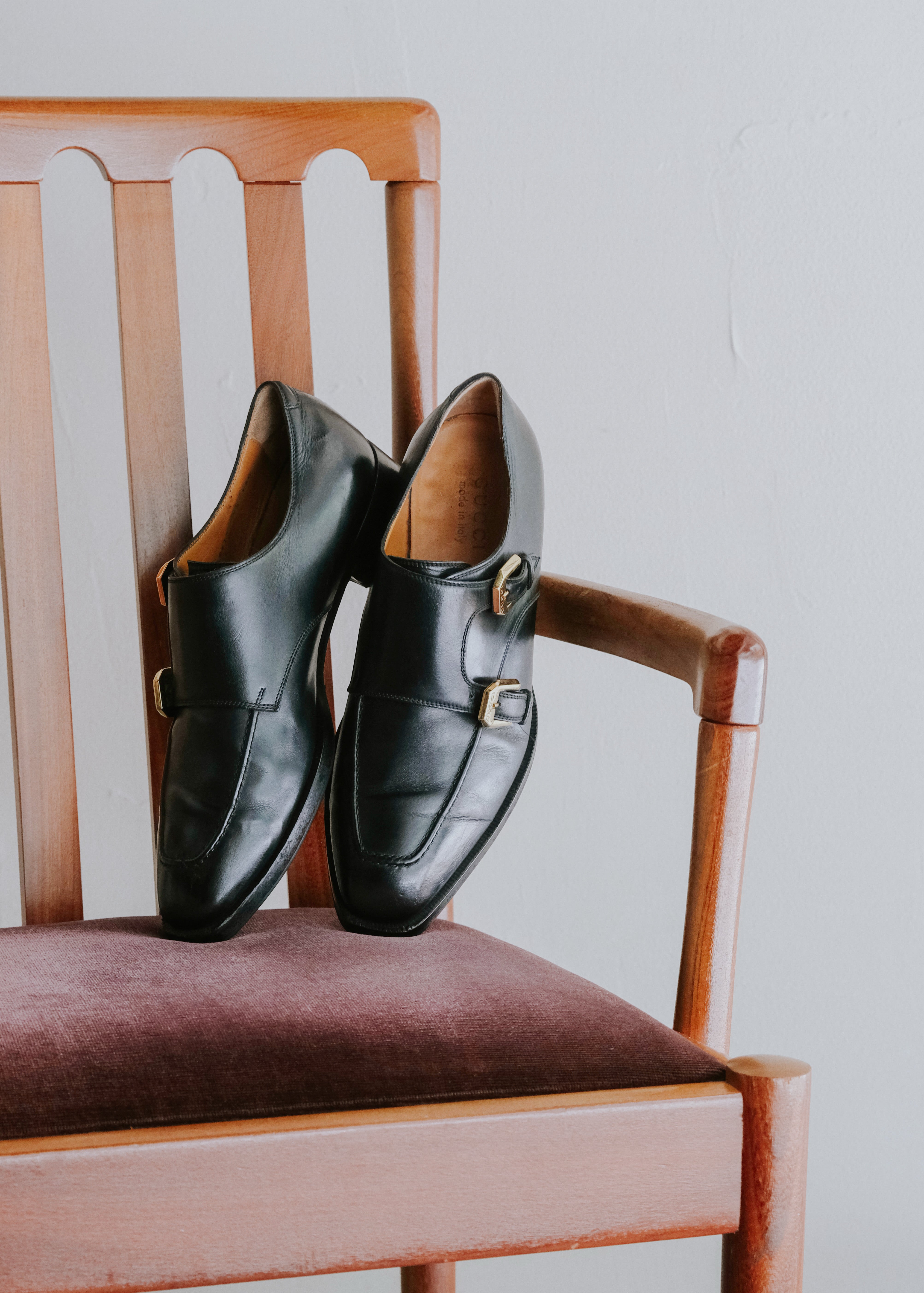 GUCCI double monk strap leather shoes