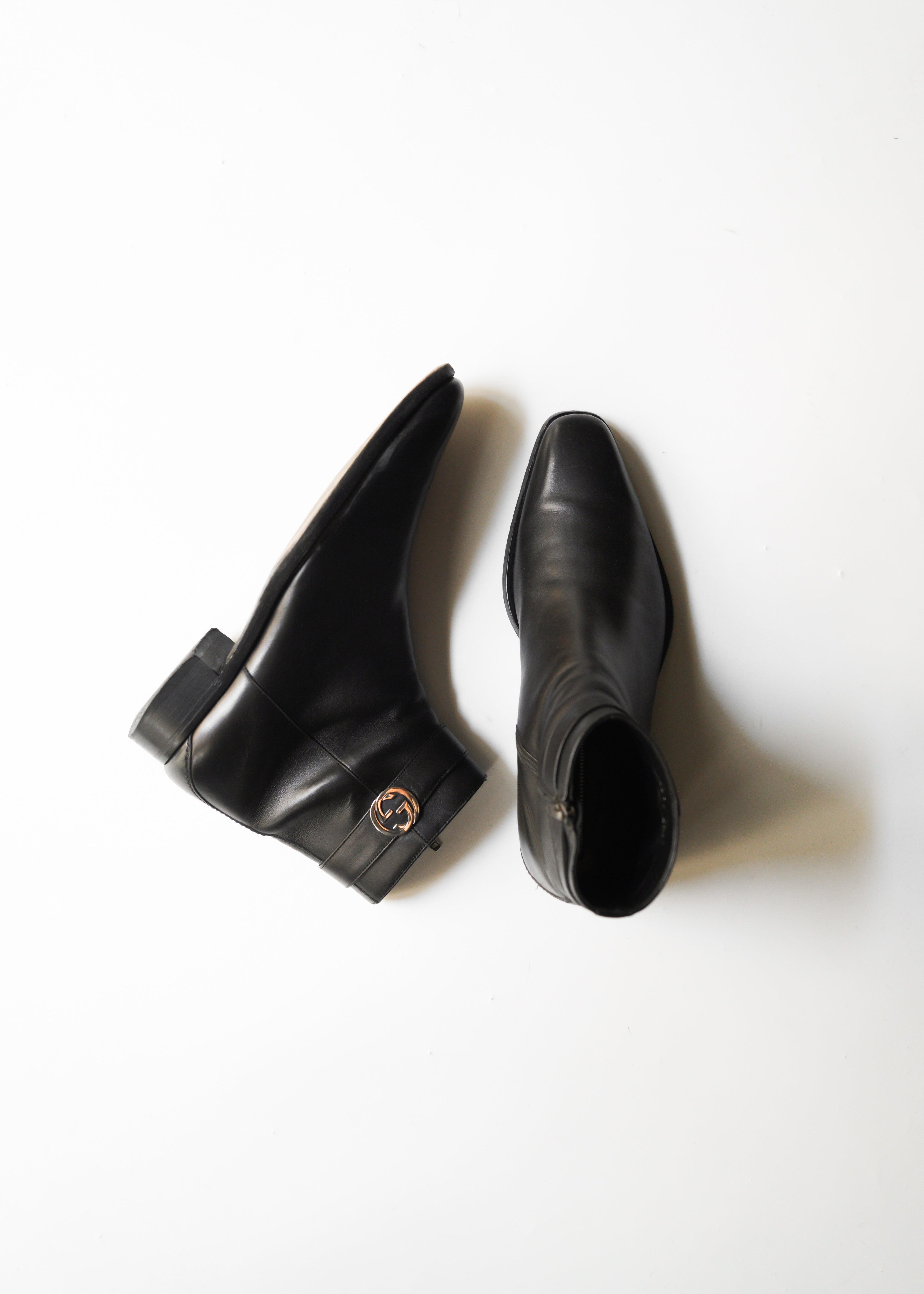 00's GUCCI Interlocking G Chisel-toe side zip boots