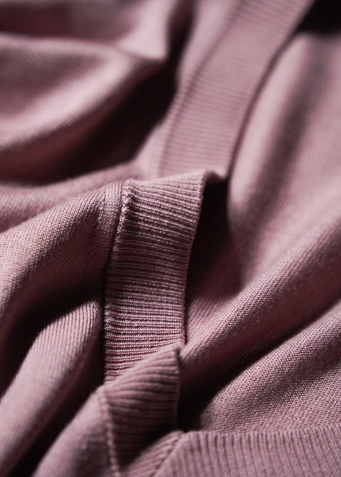 00’s DOLCE&GABBANA v neck silk knit