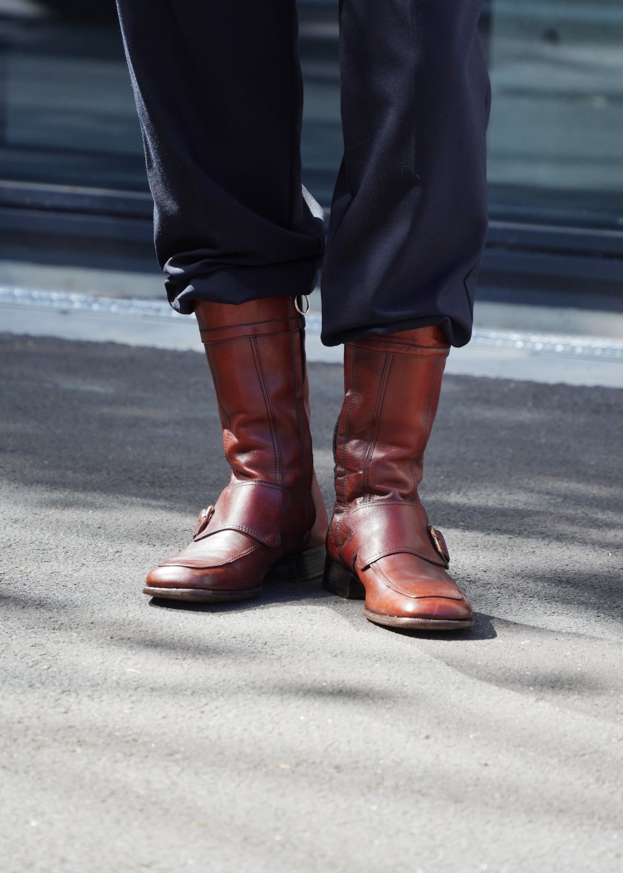 Belted side zip long boot