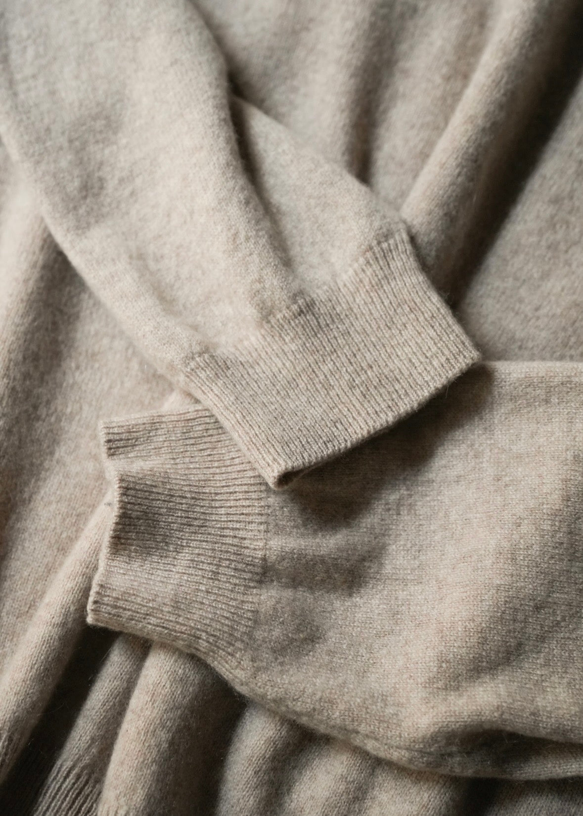 V neck cashmere knit