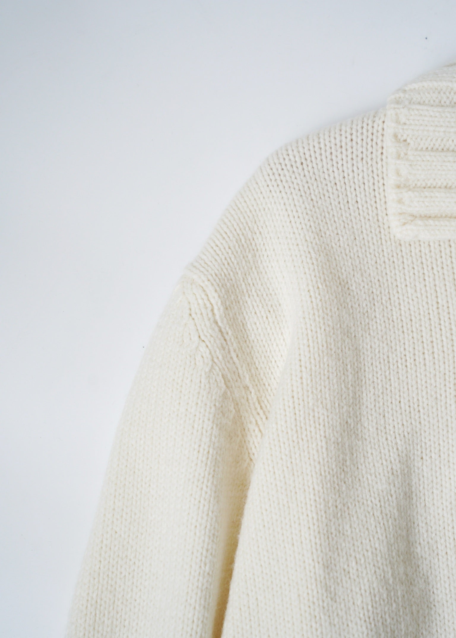 90's Salvatore Ferragamo open collar loose knit