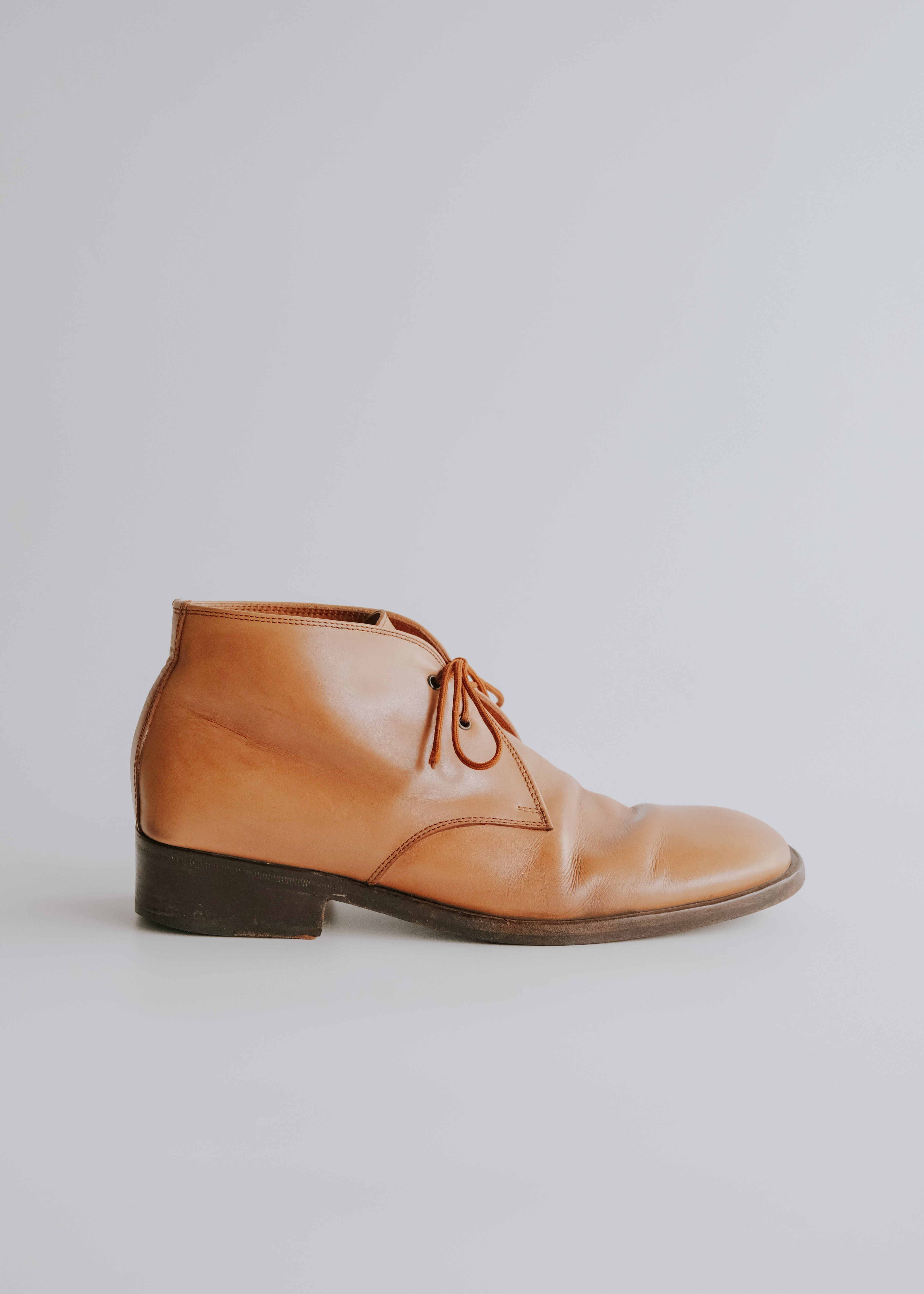 GUCCI by Tom Ford square toe leather chukka boots