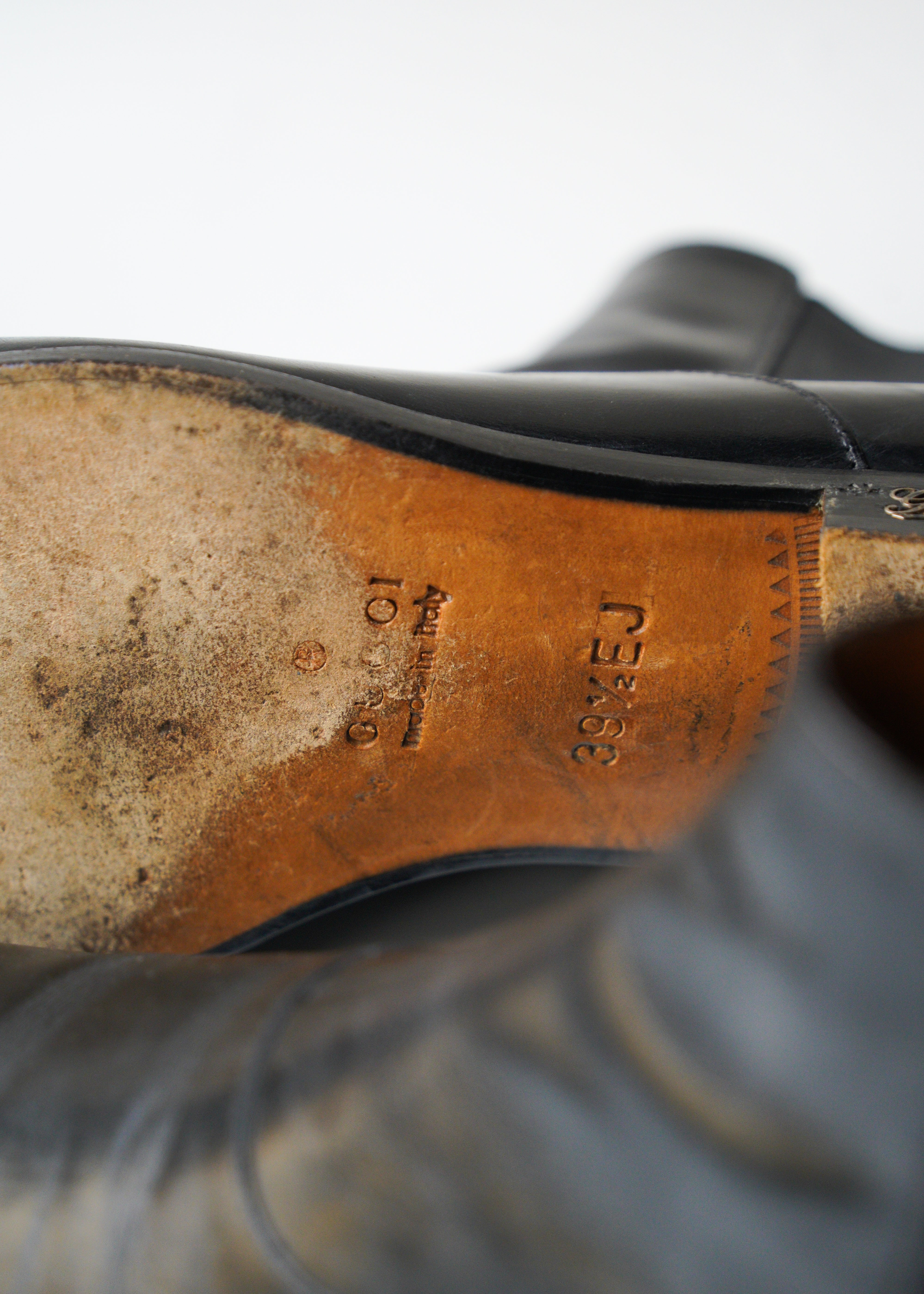 90-00’s GUCCI side gore short cut leather boots