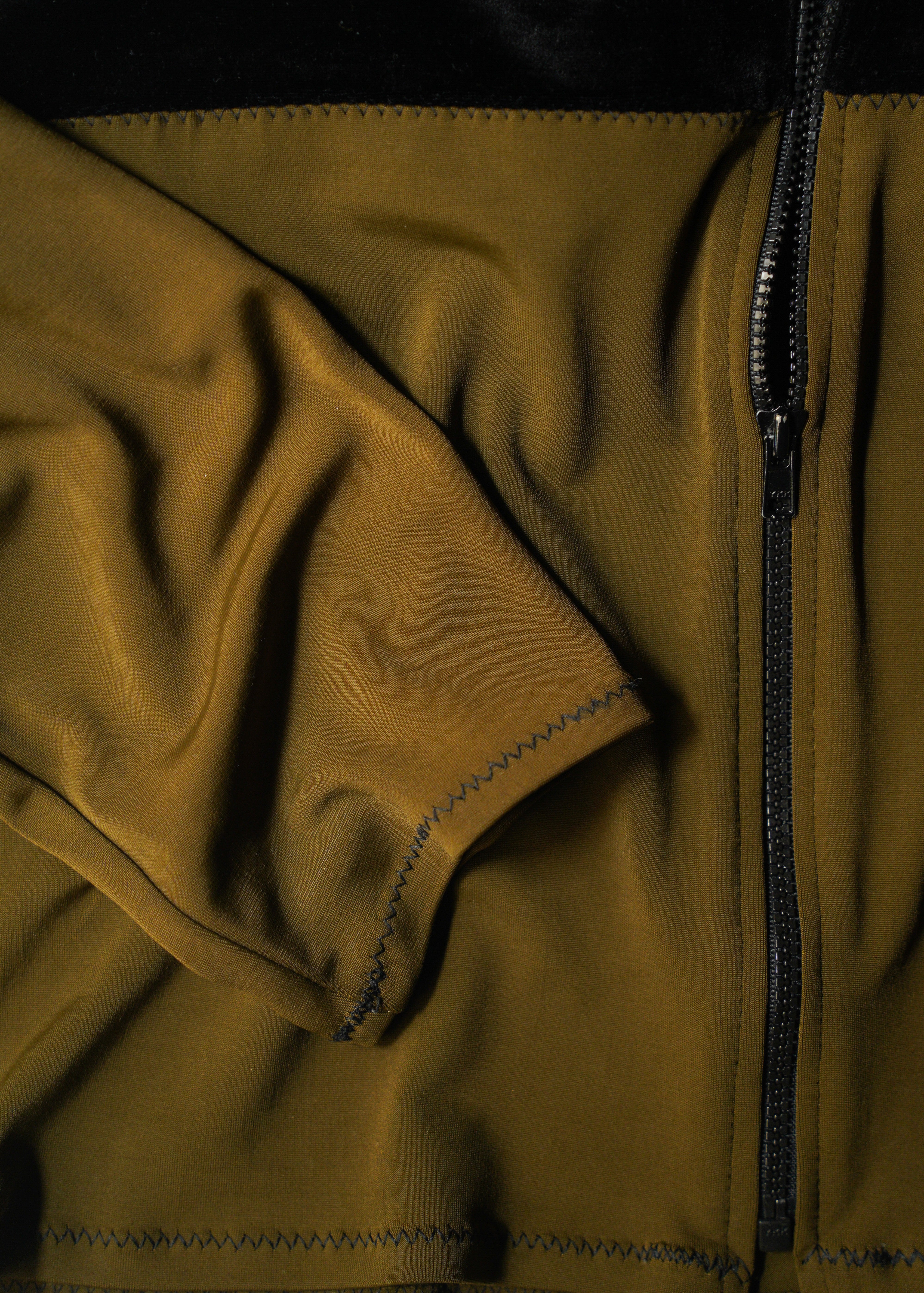 90-00’s Jean Paul Gaultier switching velour zip up jacket