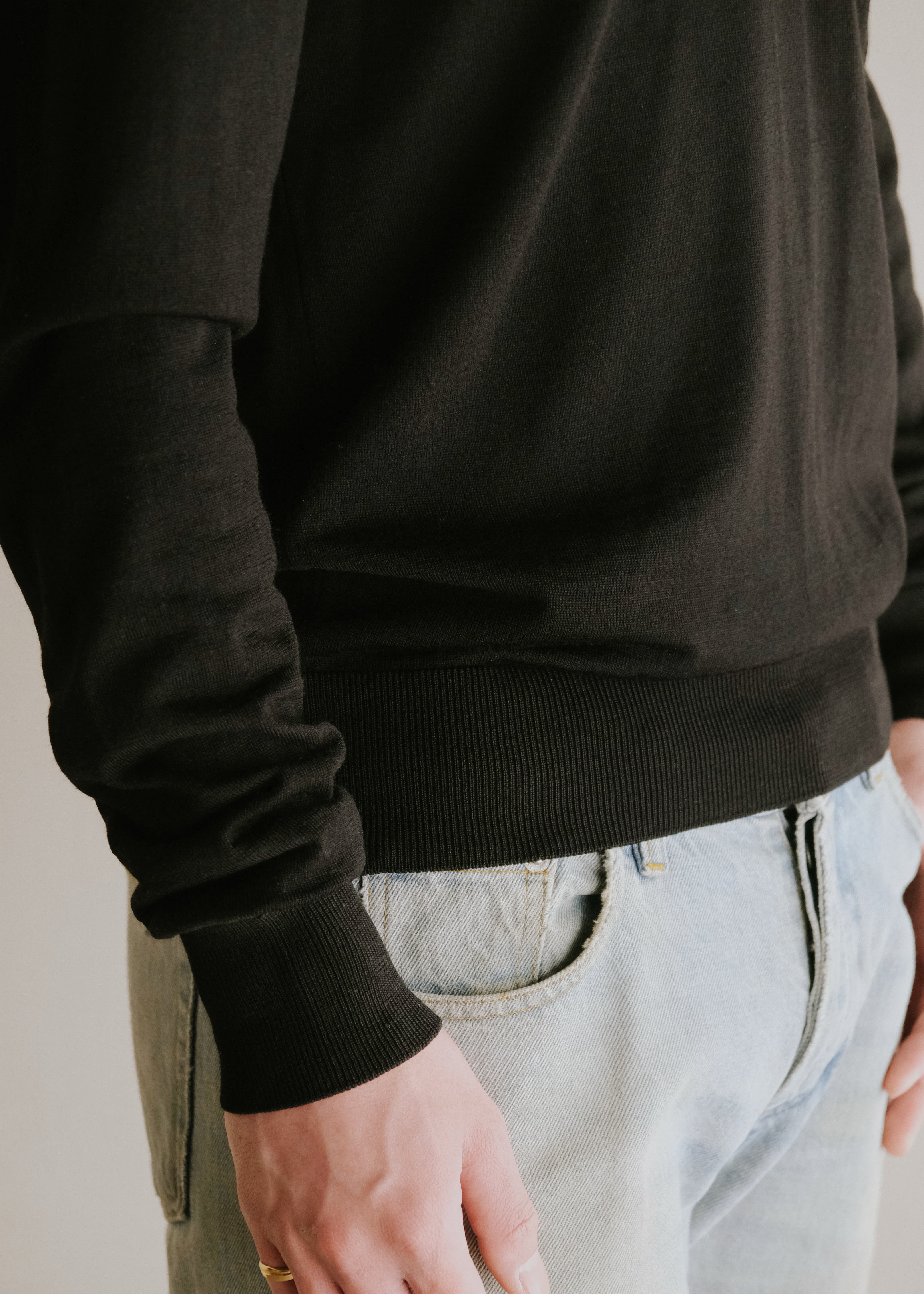 EMPORIO ARMANI エンポリオアルマーニ 00-10年代 Vネック コットン ウール混 ニット セーター 古着 アーカイブ ヴィンテージ メンズ