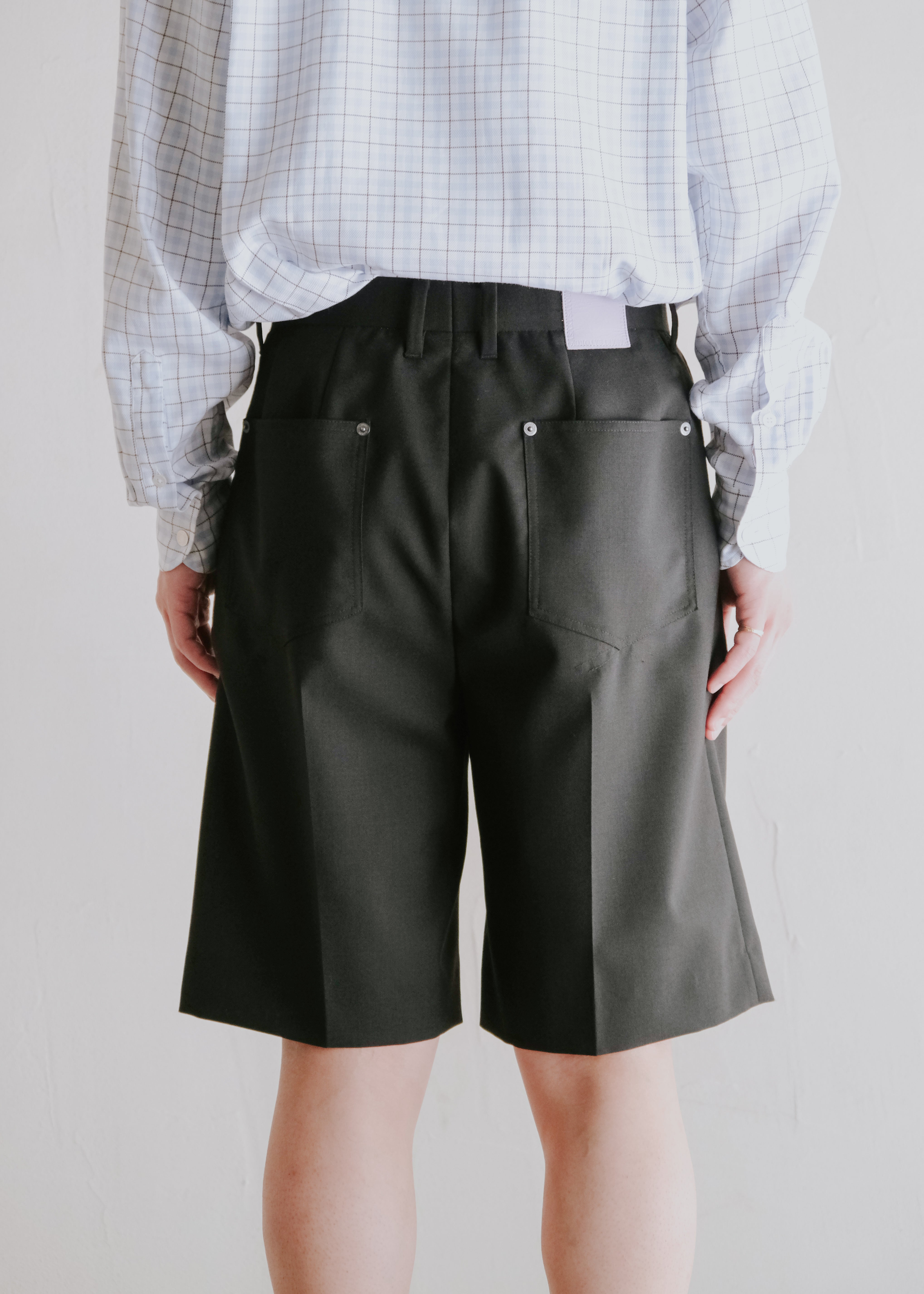 SASAKI SATORU 26SS single tuck straight shorts / Black
