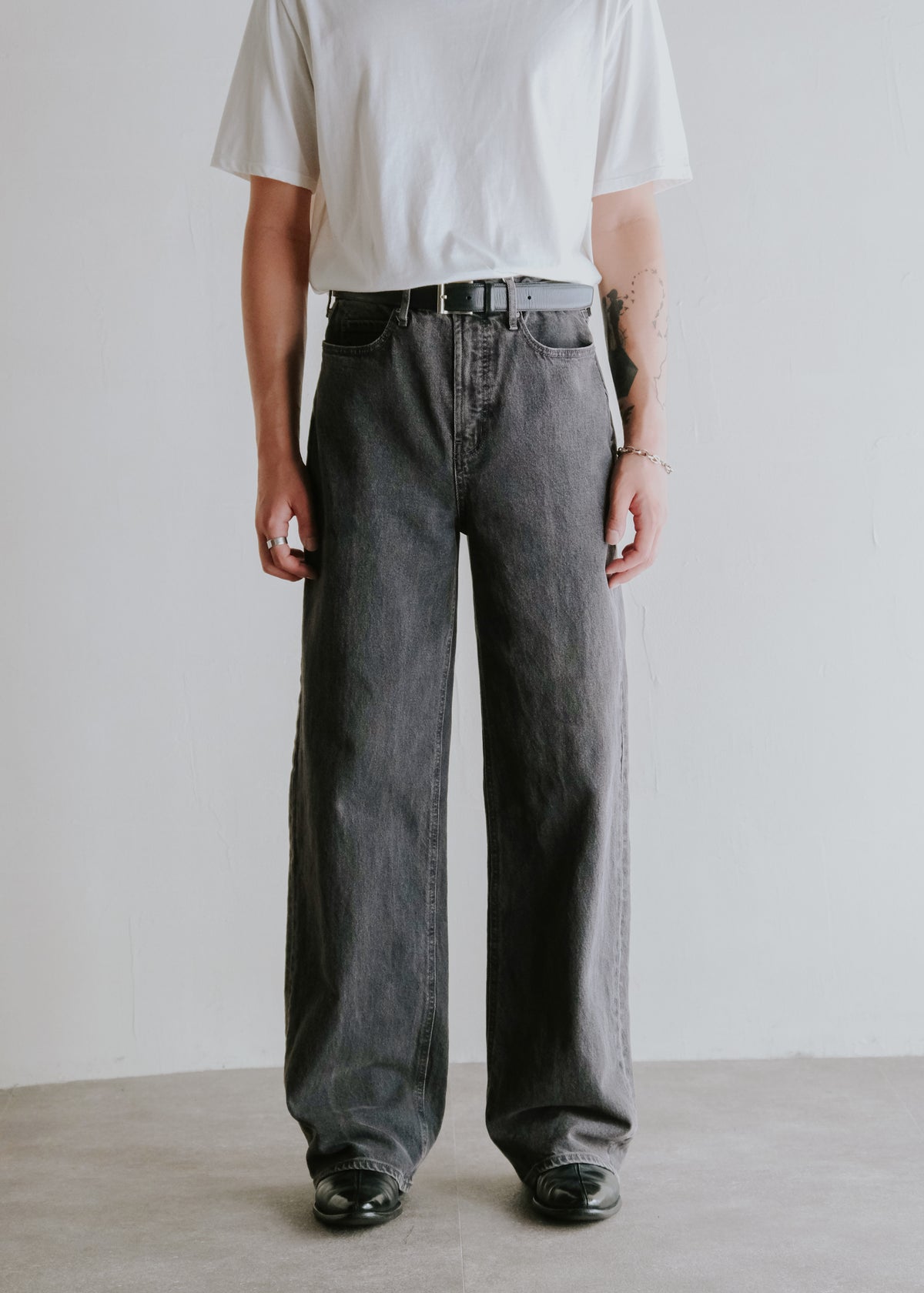 old navy wide leg denim trousers