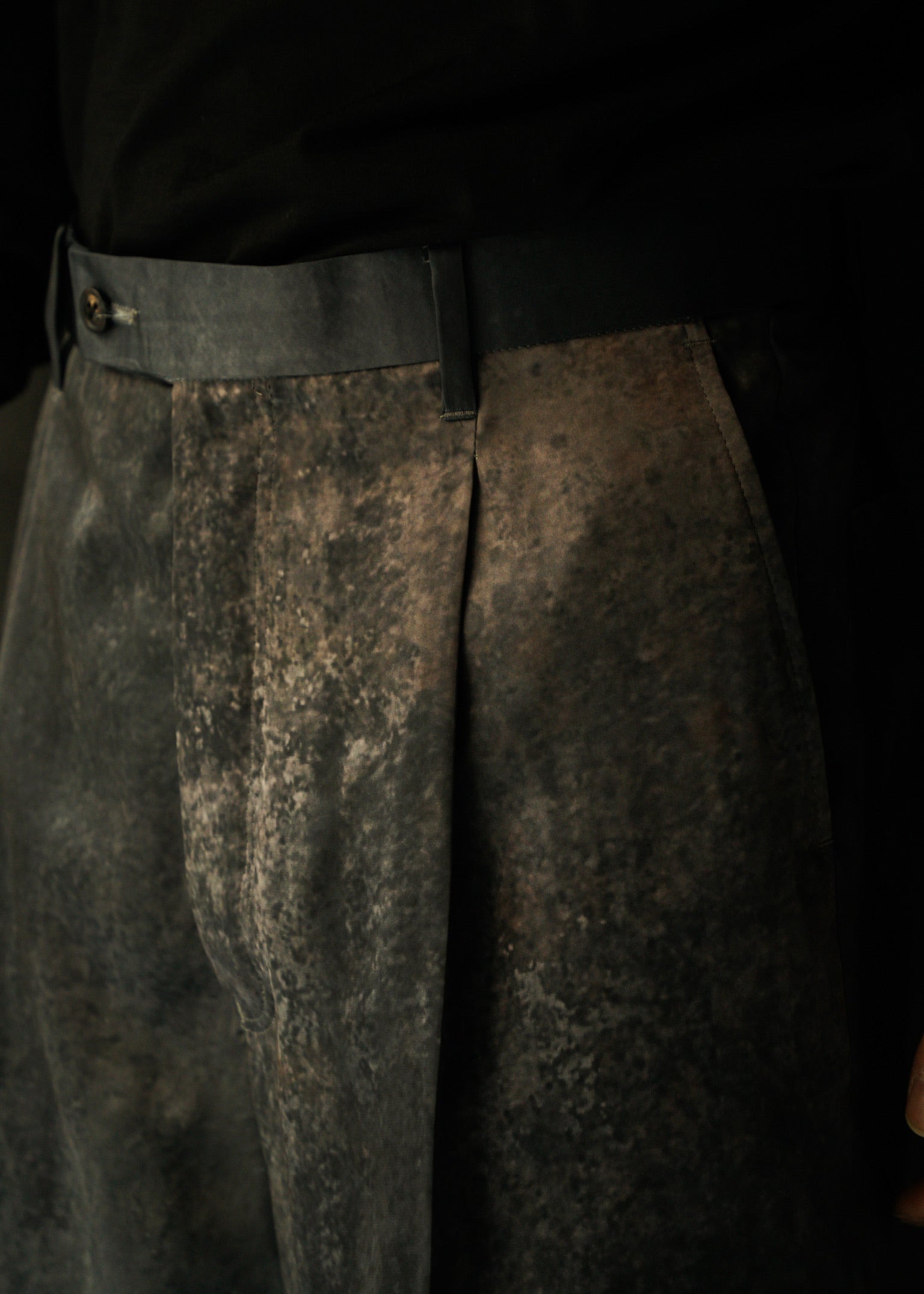 SASAKI SATORU 26SS single tuck wide trousers / Black