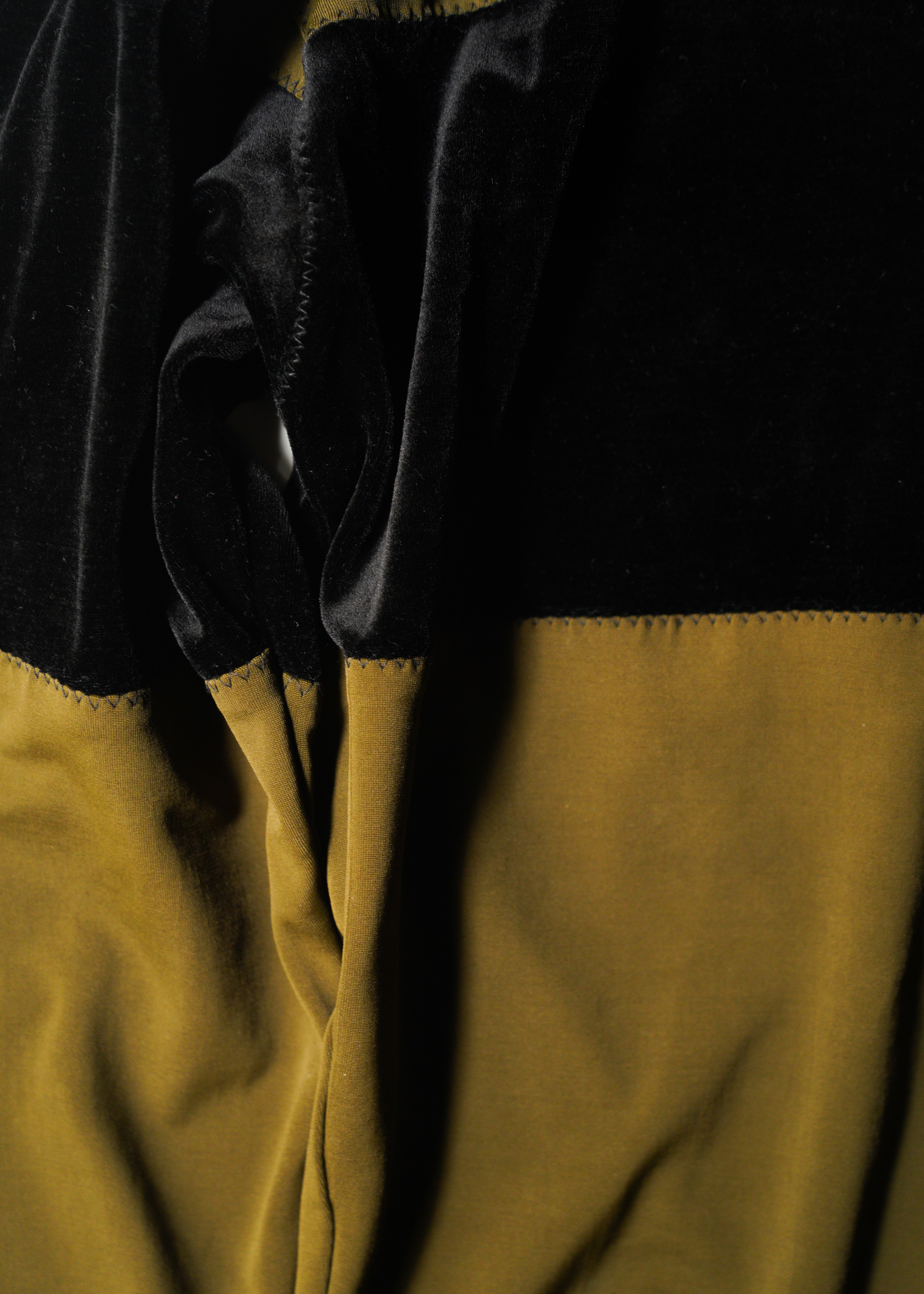 90-00’s Jean Paul Gaultier switching velour zip up jacket