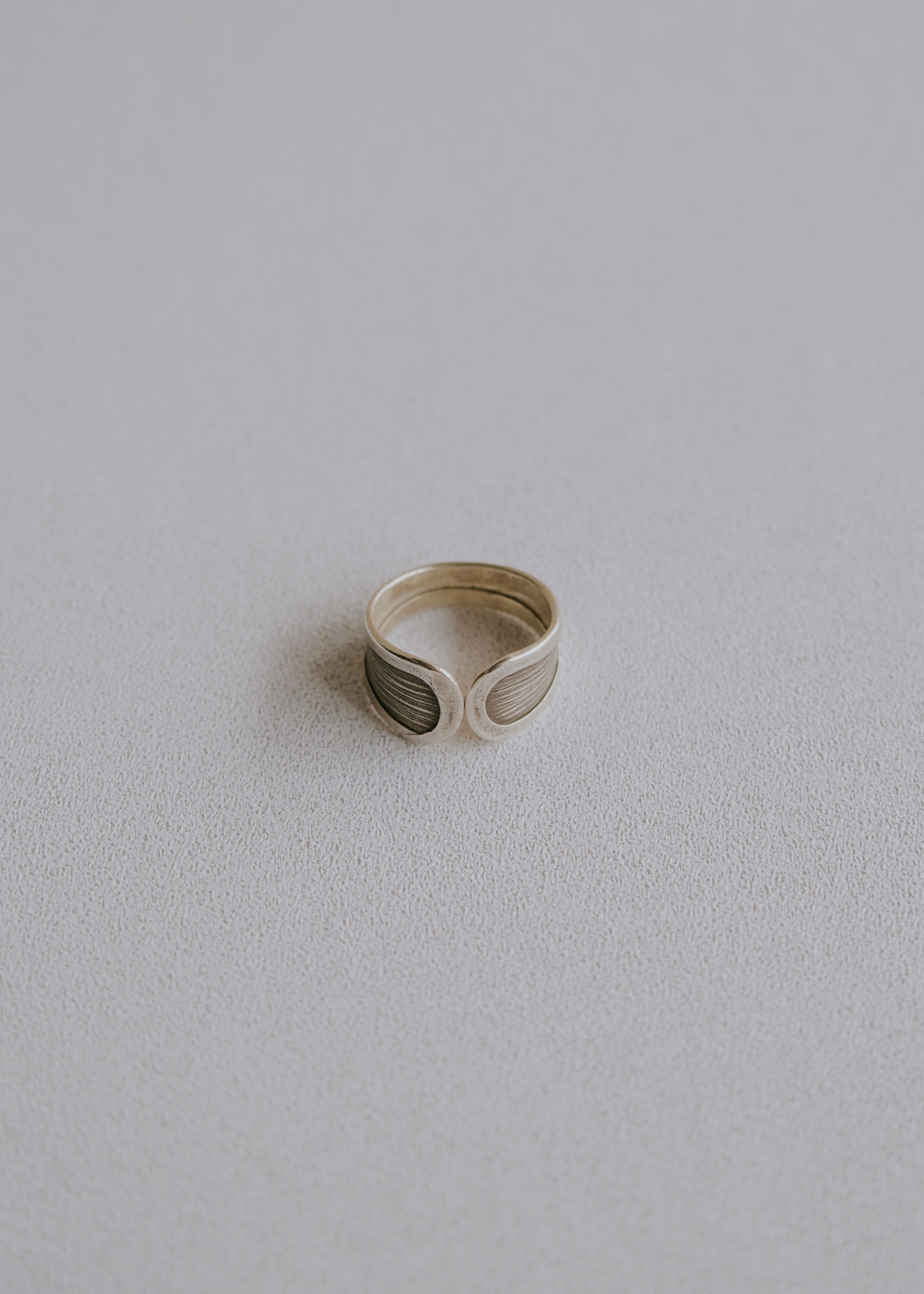 Karen silver line-engraved adjustable open ring