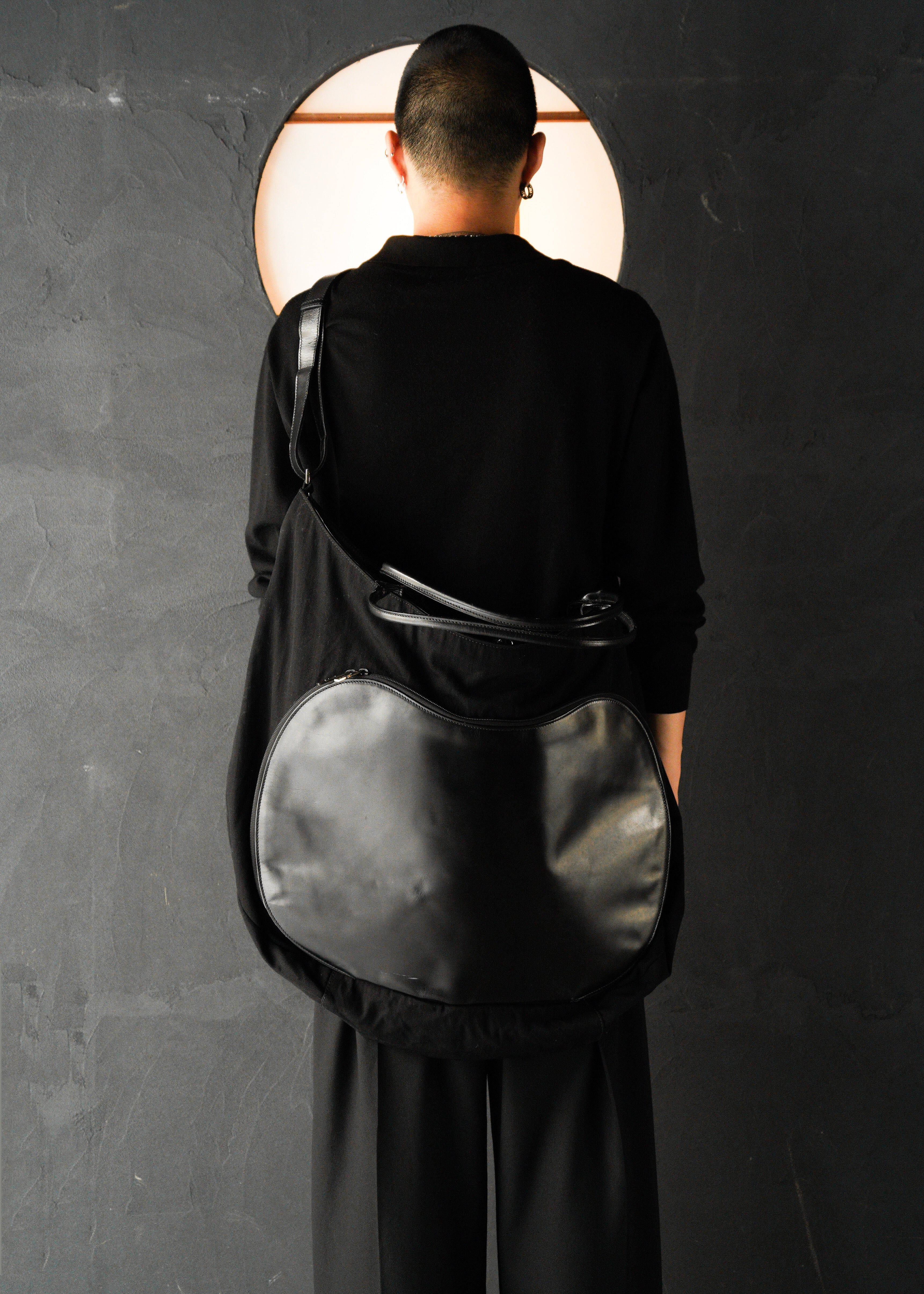 90-00's GUCCI canvas/leather combination 2-way large shoulder bag