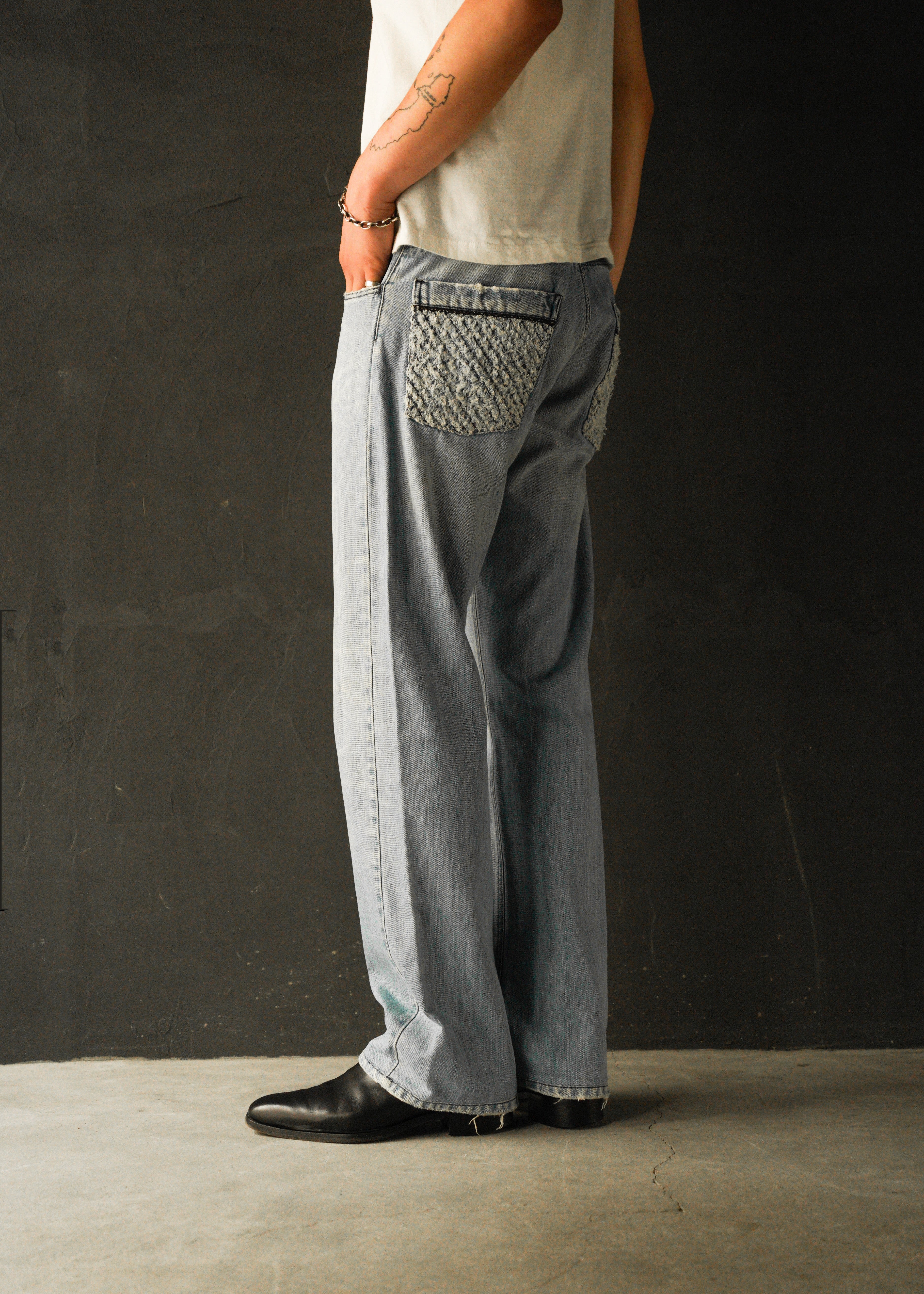 00-10’s BOTTEGA VENETA Intrecciato piping straight jeans