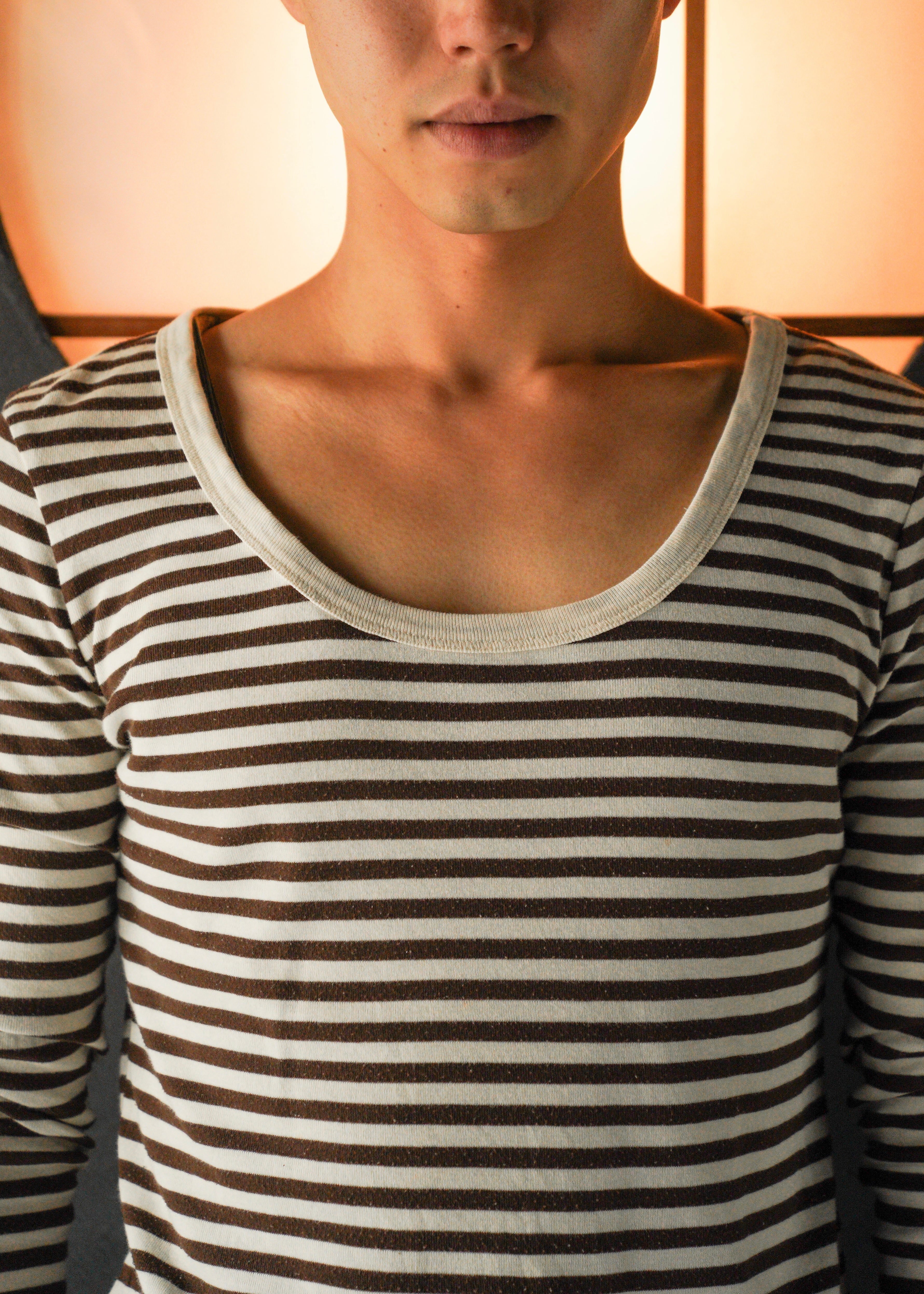 Round neck border long sleeve T-Shirt