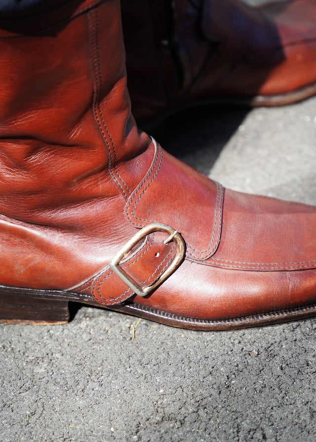Belted side zip long boot
