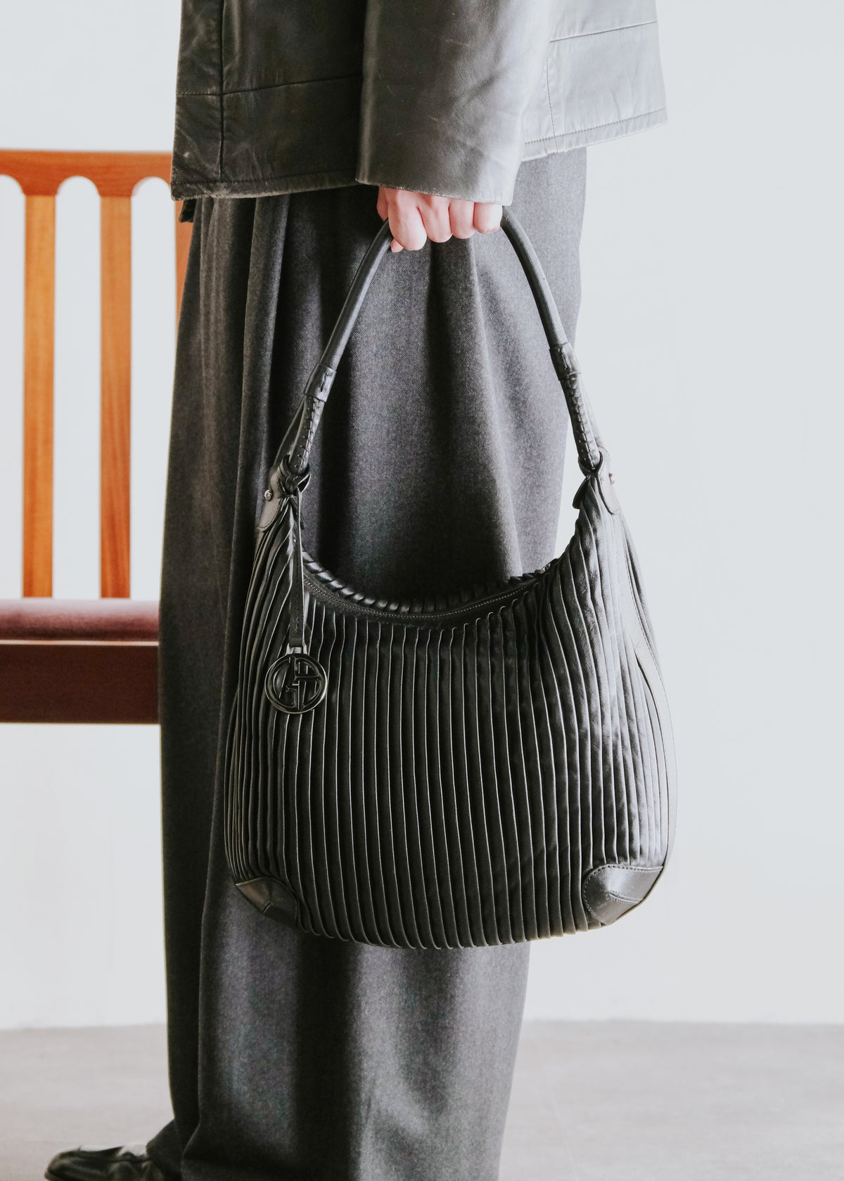 00-10's GIORGIO ARMANI pleats lamb leather one shoulder bag