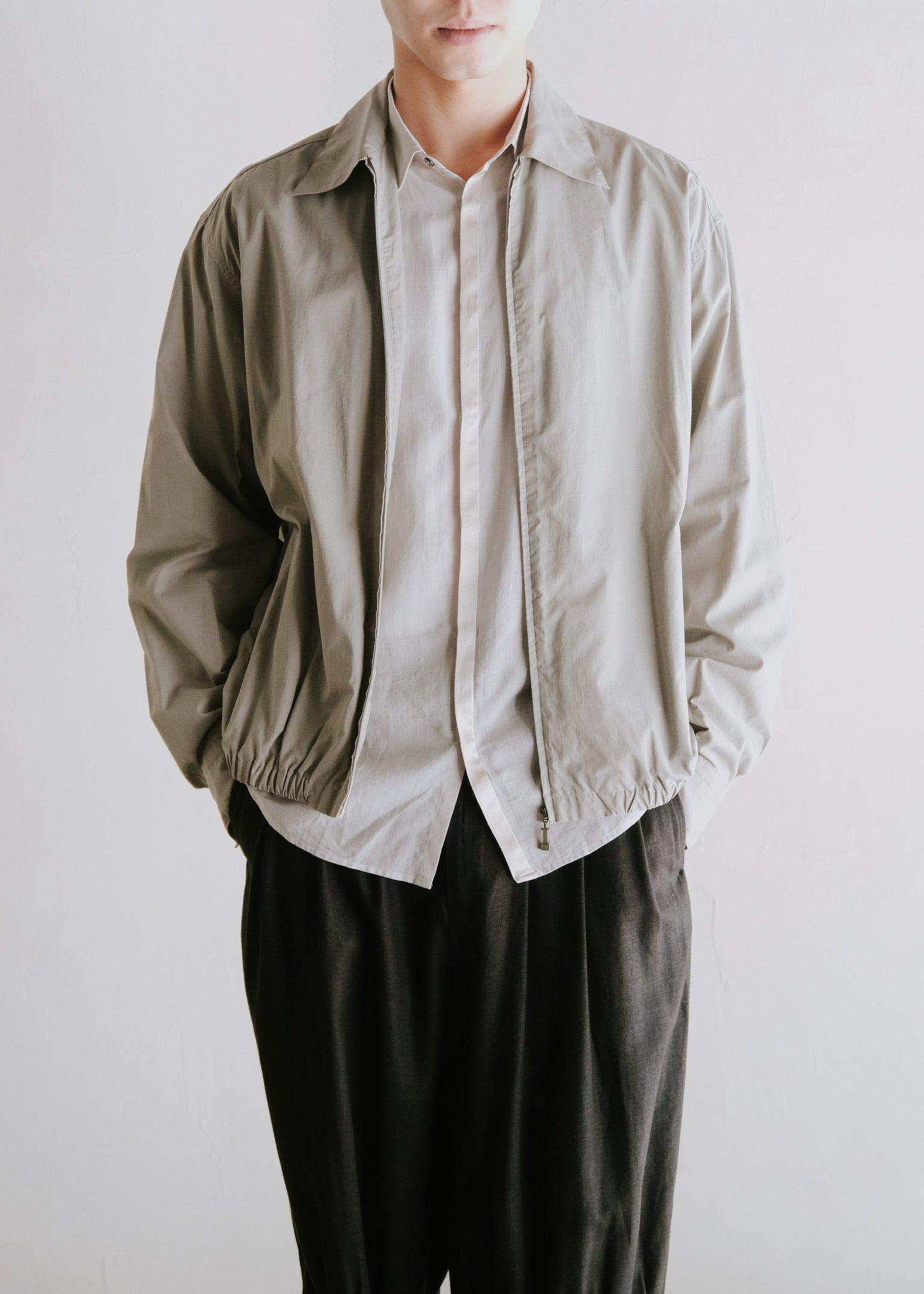 00-10's Salvatore Ferragamo light weight zip up jacket