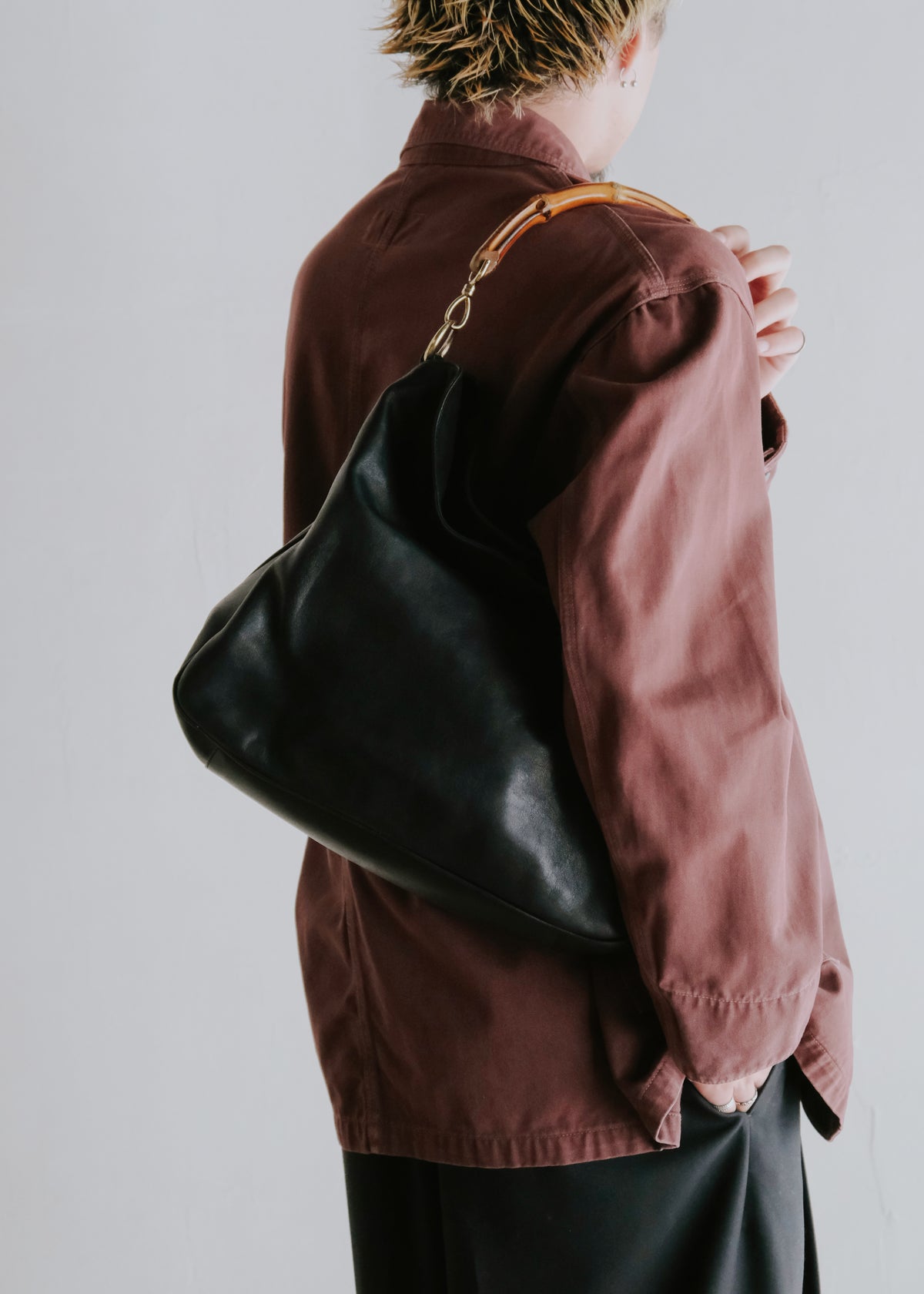 00's GUCCI leather hand bag with bamboo handle