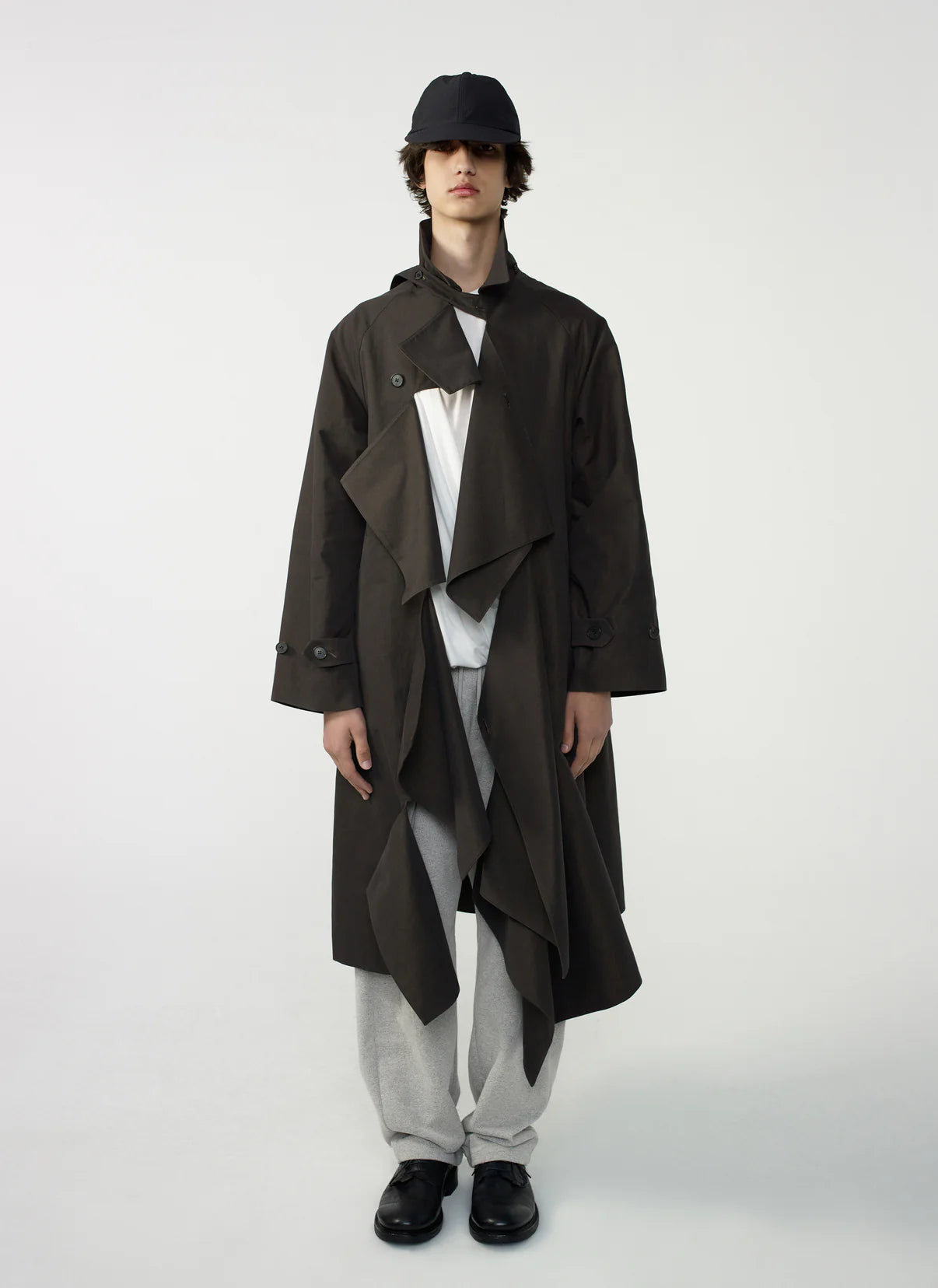 POST ARCHIVE FACTION 26SS Trimmed Coat / Earth
