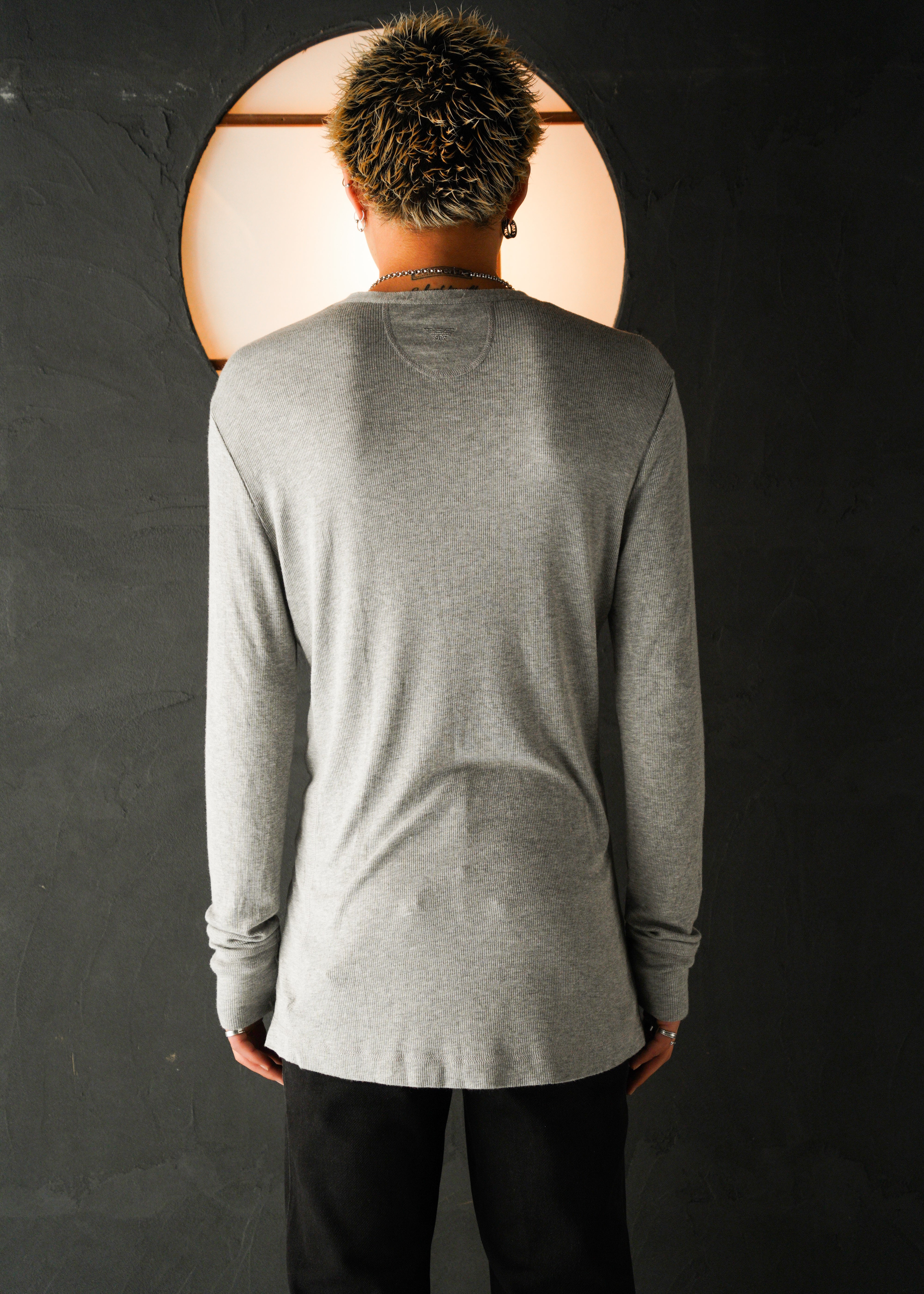 EMPORIO ARMANI 2011SS crew neck long sleeve cut sew