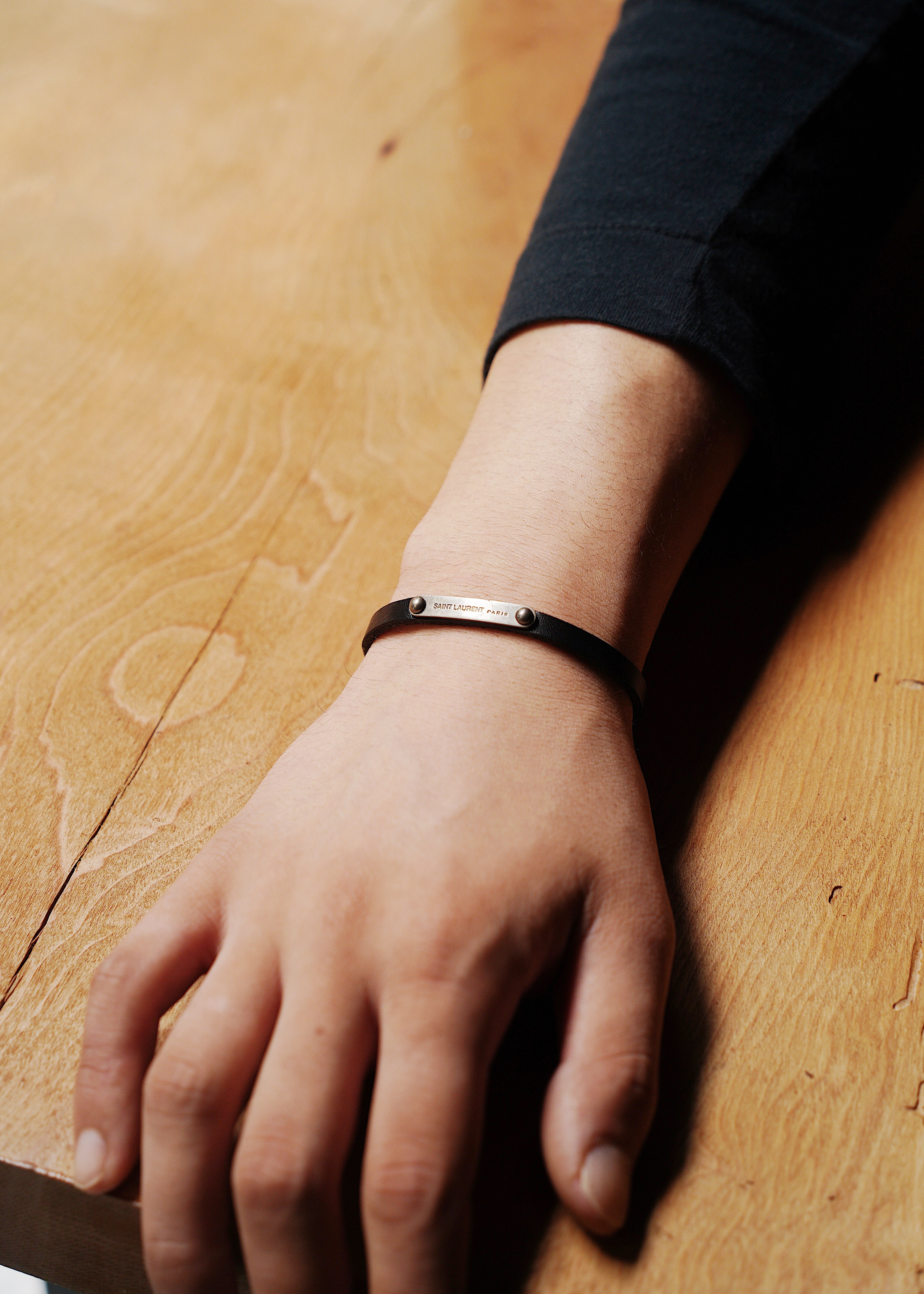 SAINT LAURENT PARIS metal plate leather bracelet
