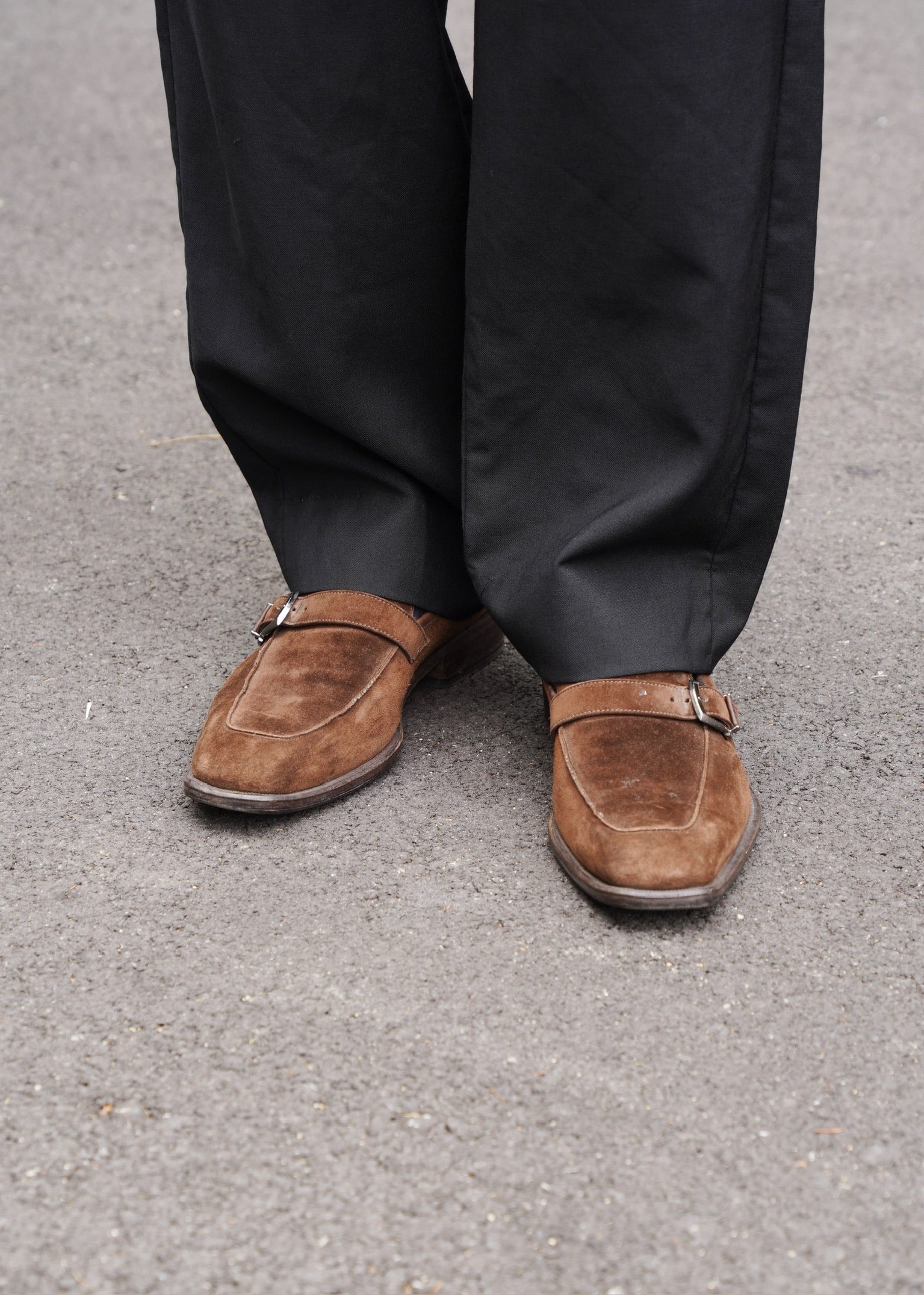 00’s Salvatore Ferragamo suede leather strap loafer