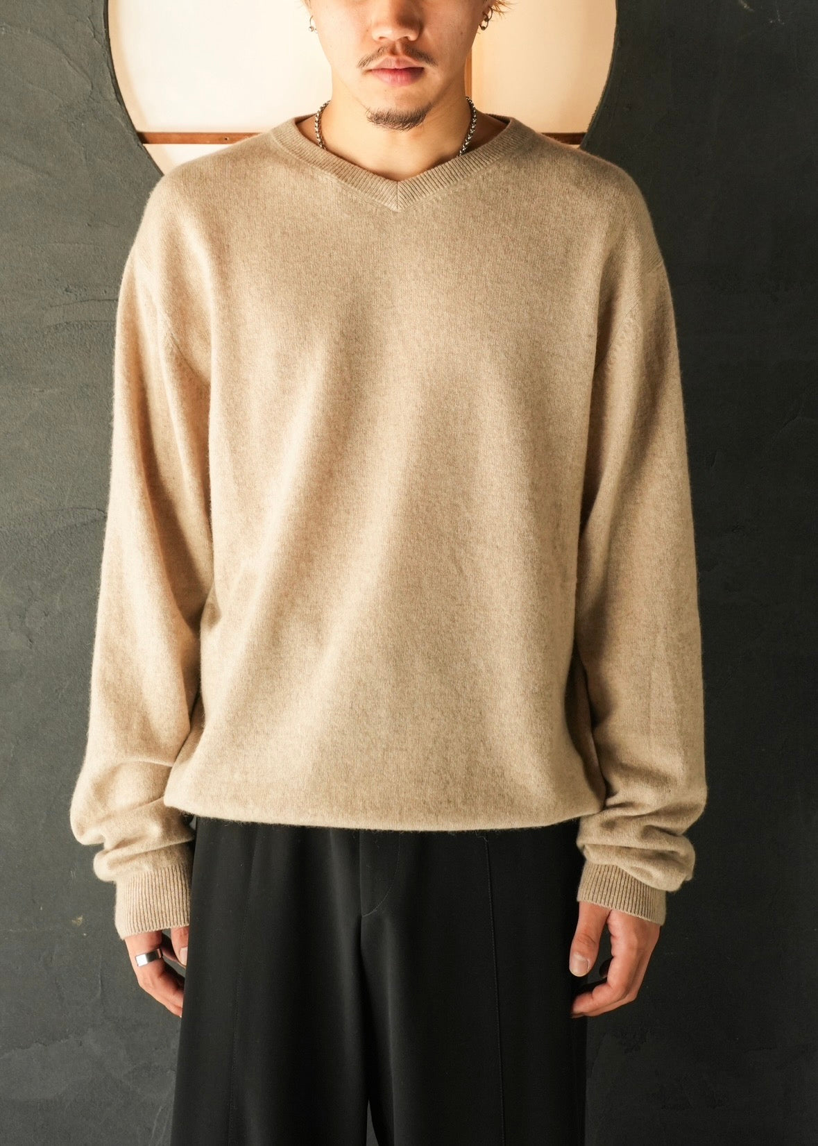 V neck cashmere knit