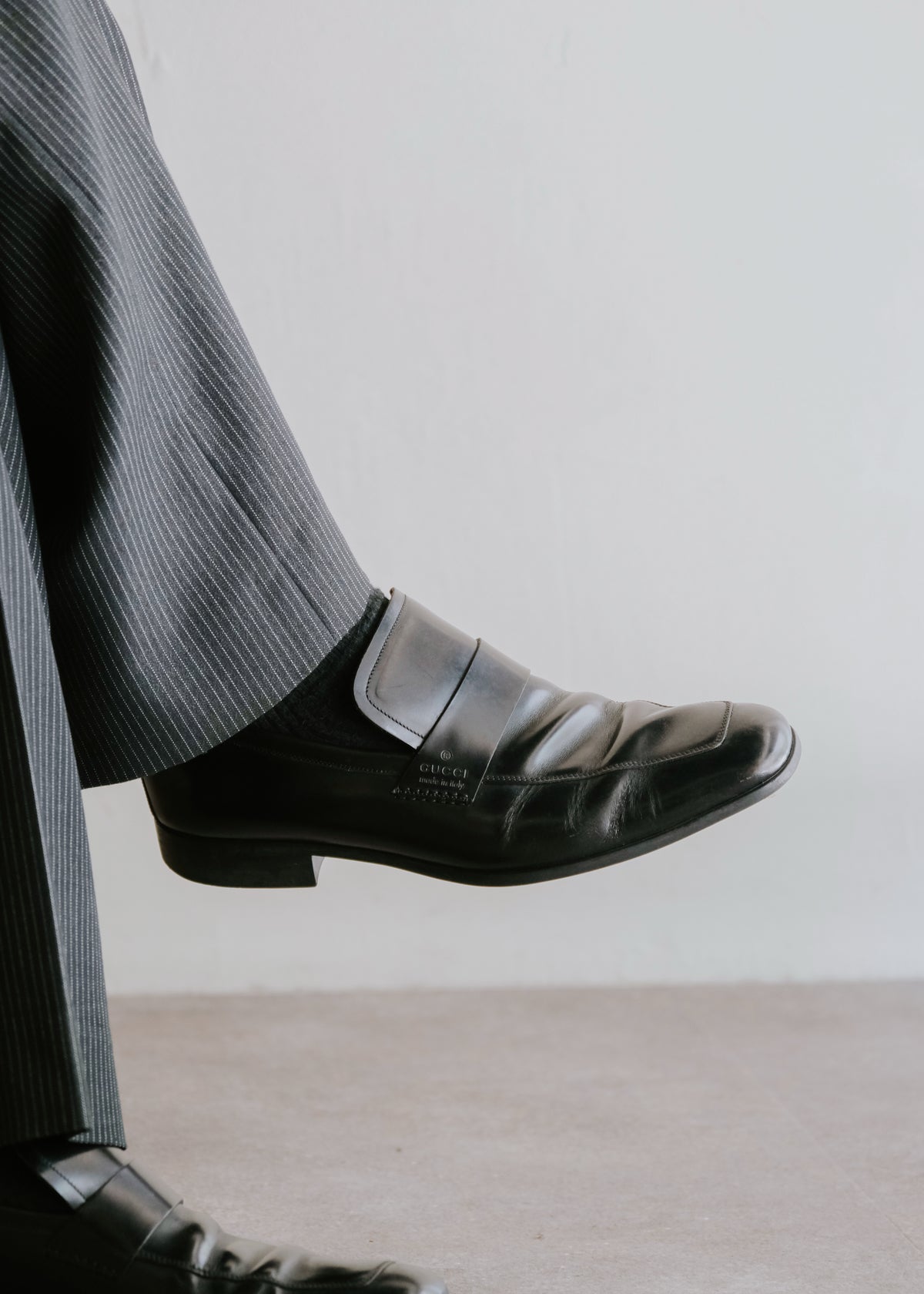 00's GUCCI square toe loafers