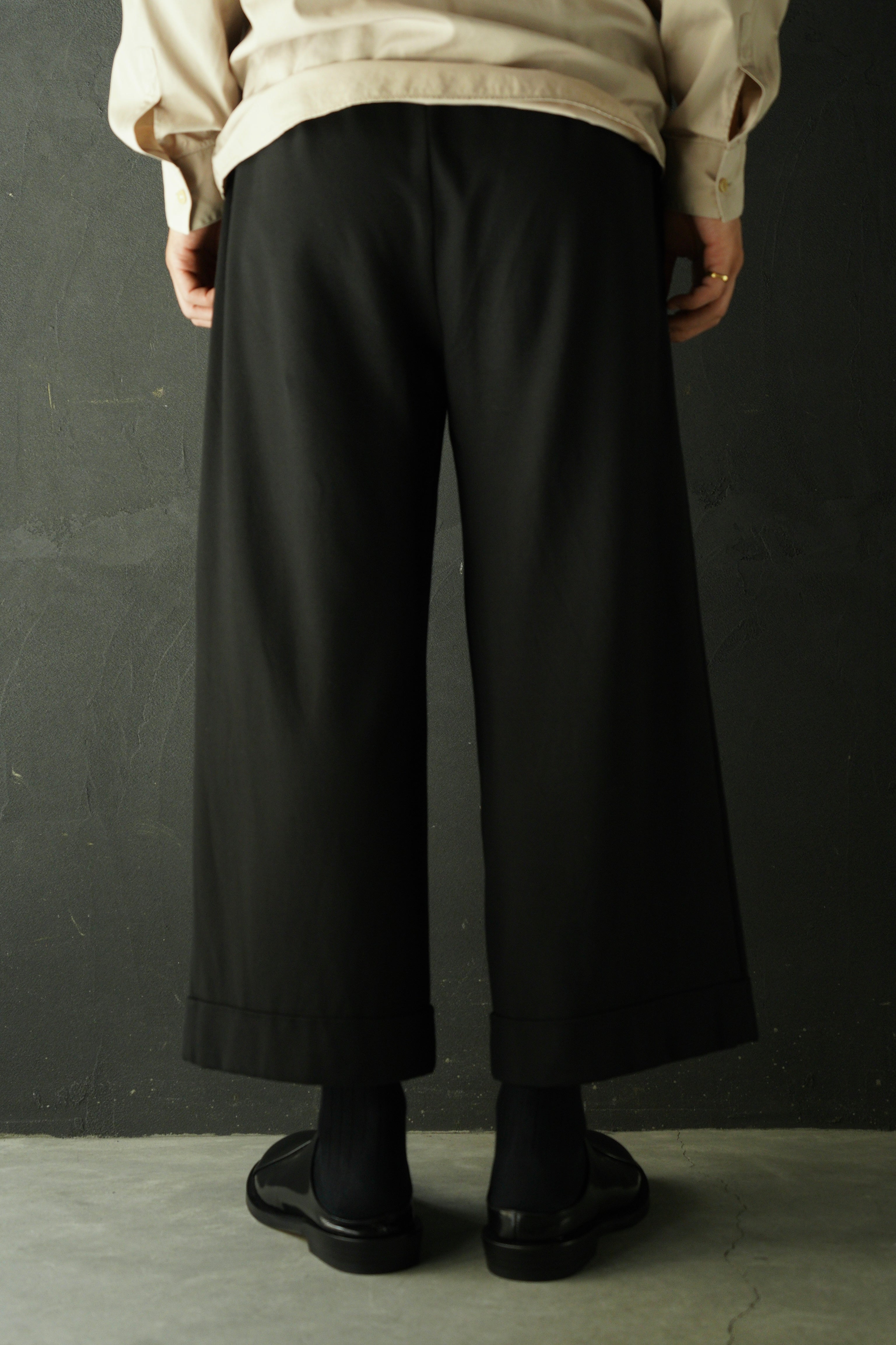 00's Belted wide croped slacks