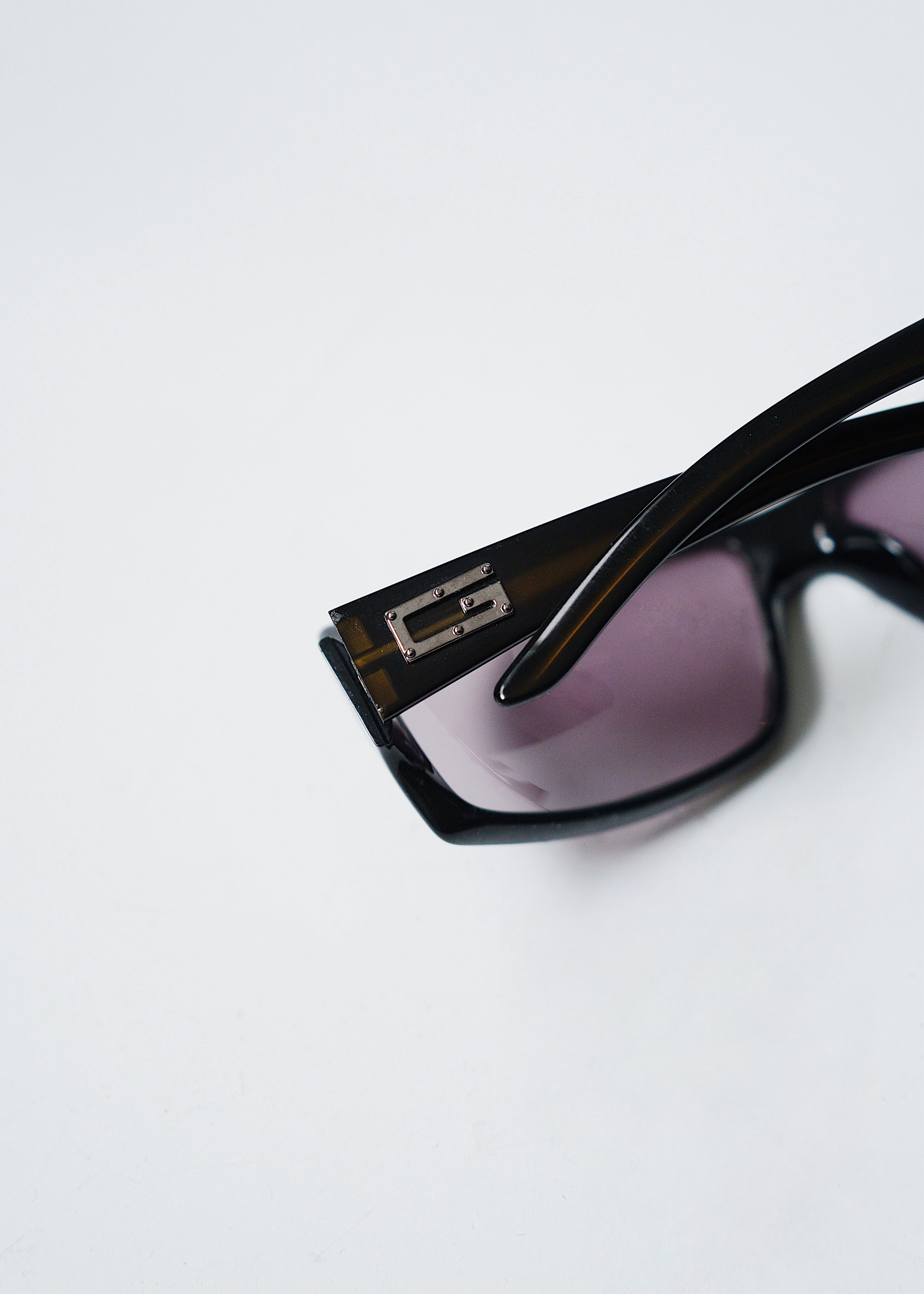GUCCI clear frame sunglasses