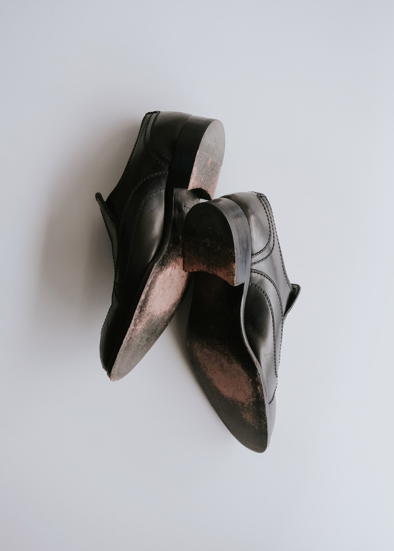 LOUIS VUITTON monk strap leather shoes