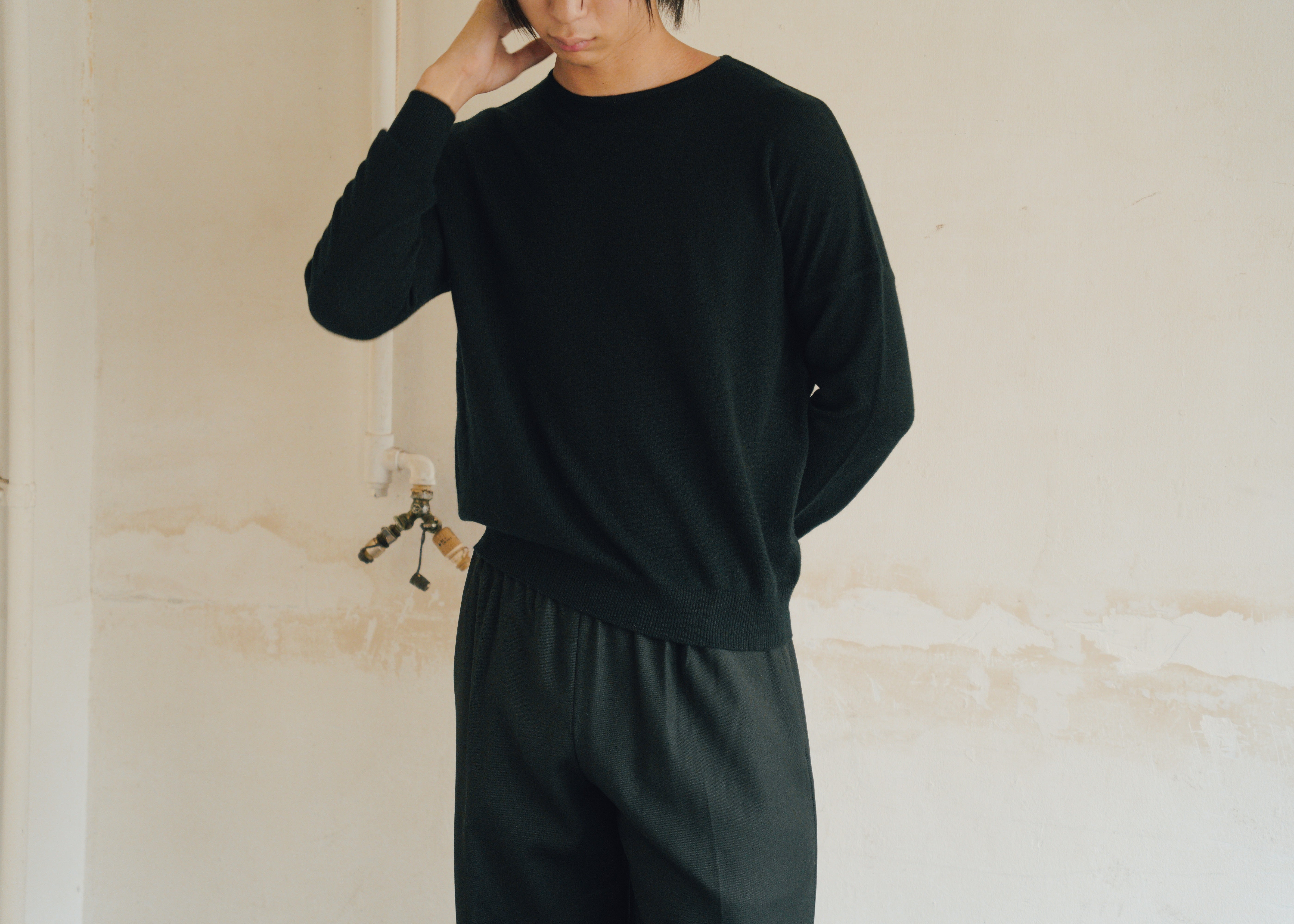 JEANPAULKNOTT ジャンポールノット 26AW カシミヤ 100% Cashmere ROUND NECK SWETER BLACK メンズ