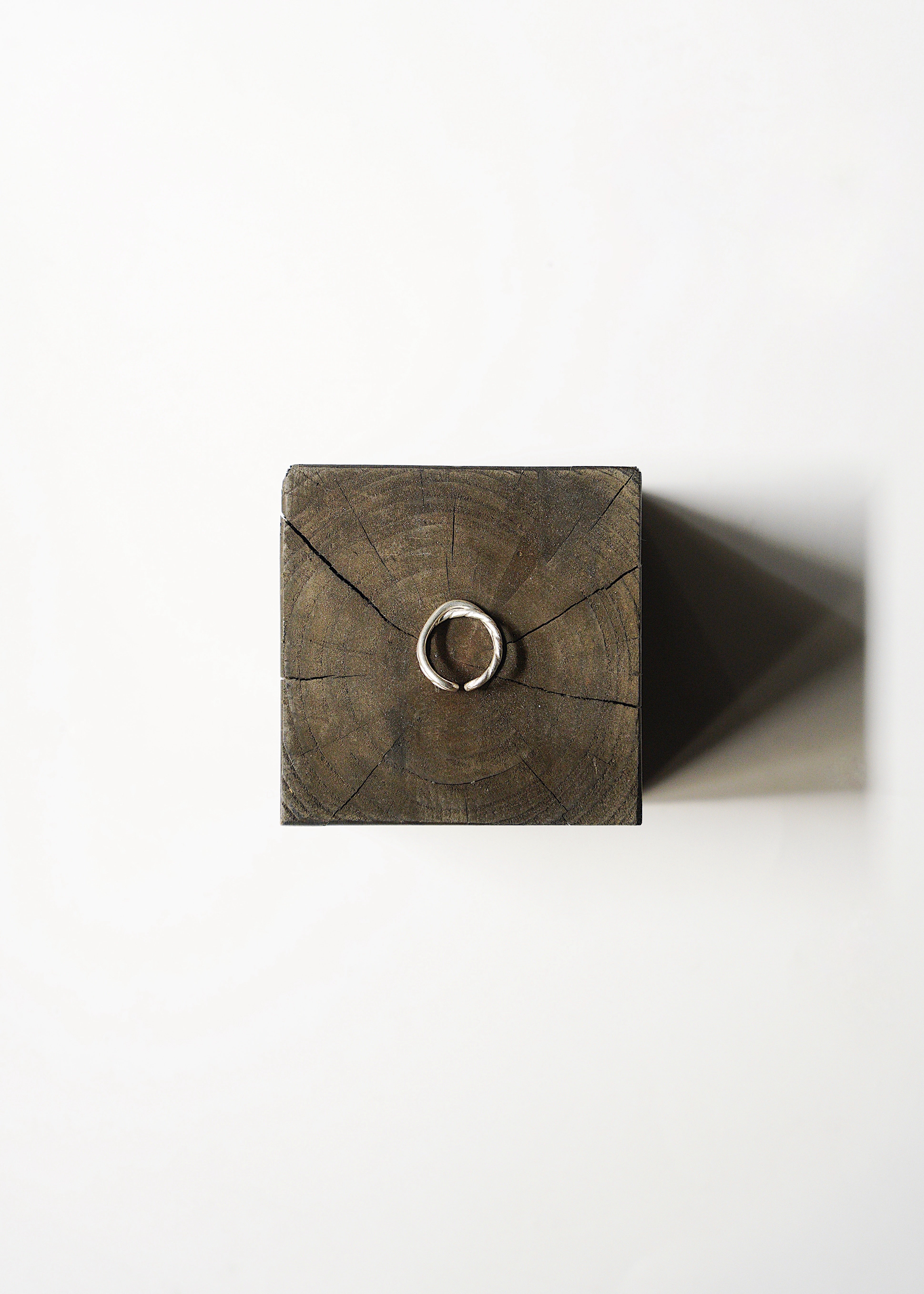 karen silver double scarf ring