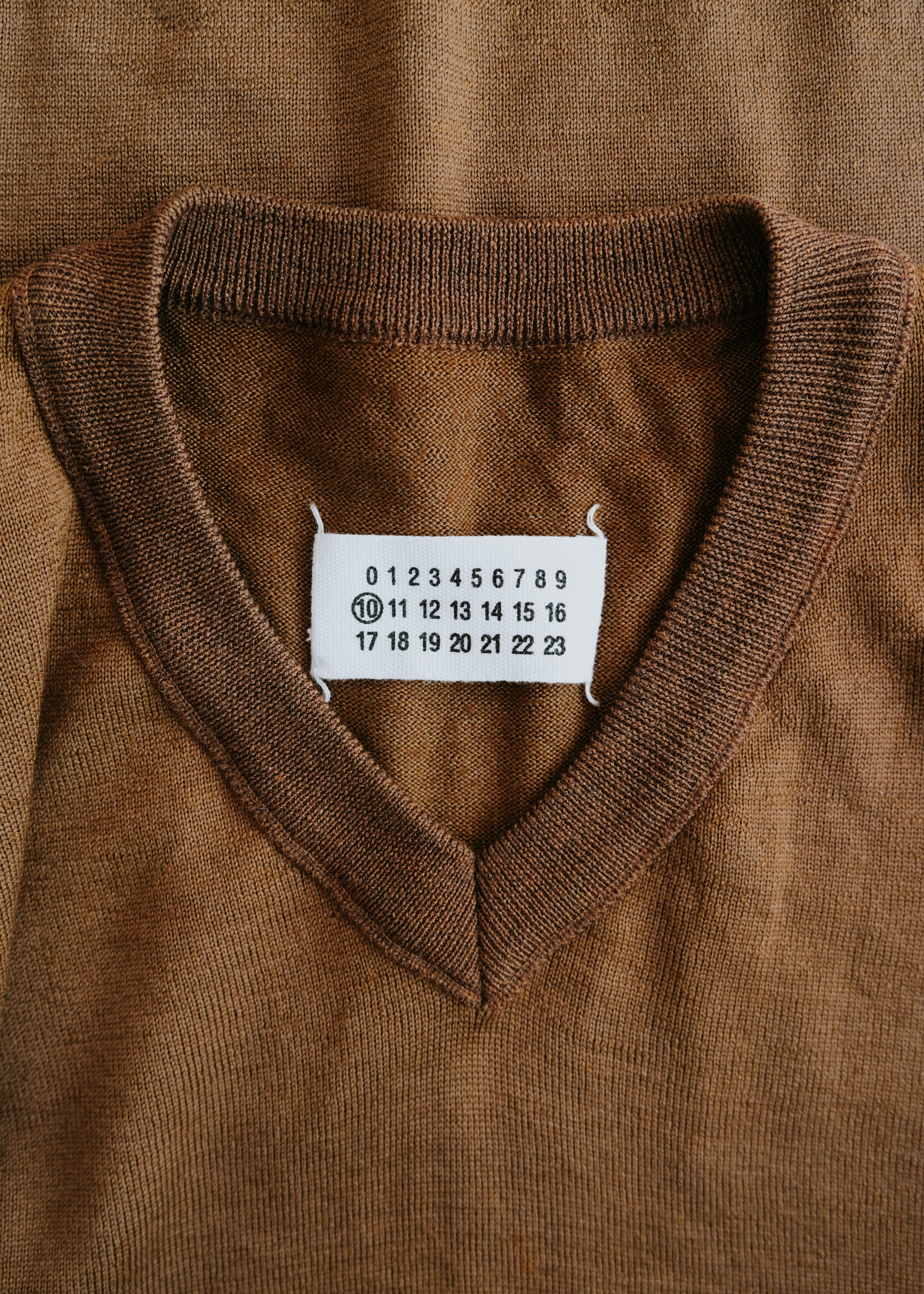 Martin Margiela 06AW tri-color v neck knit