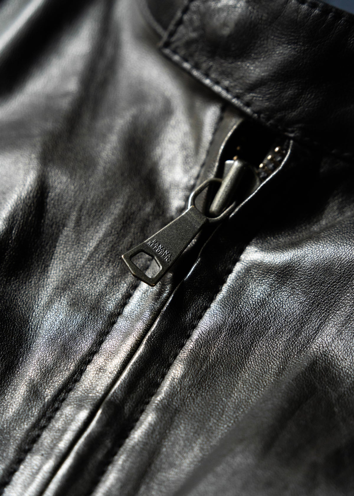 00's- BANANA REPUBLIC double zip single leather jacket
