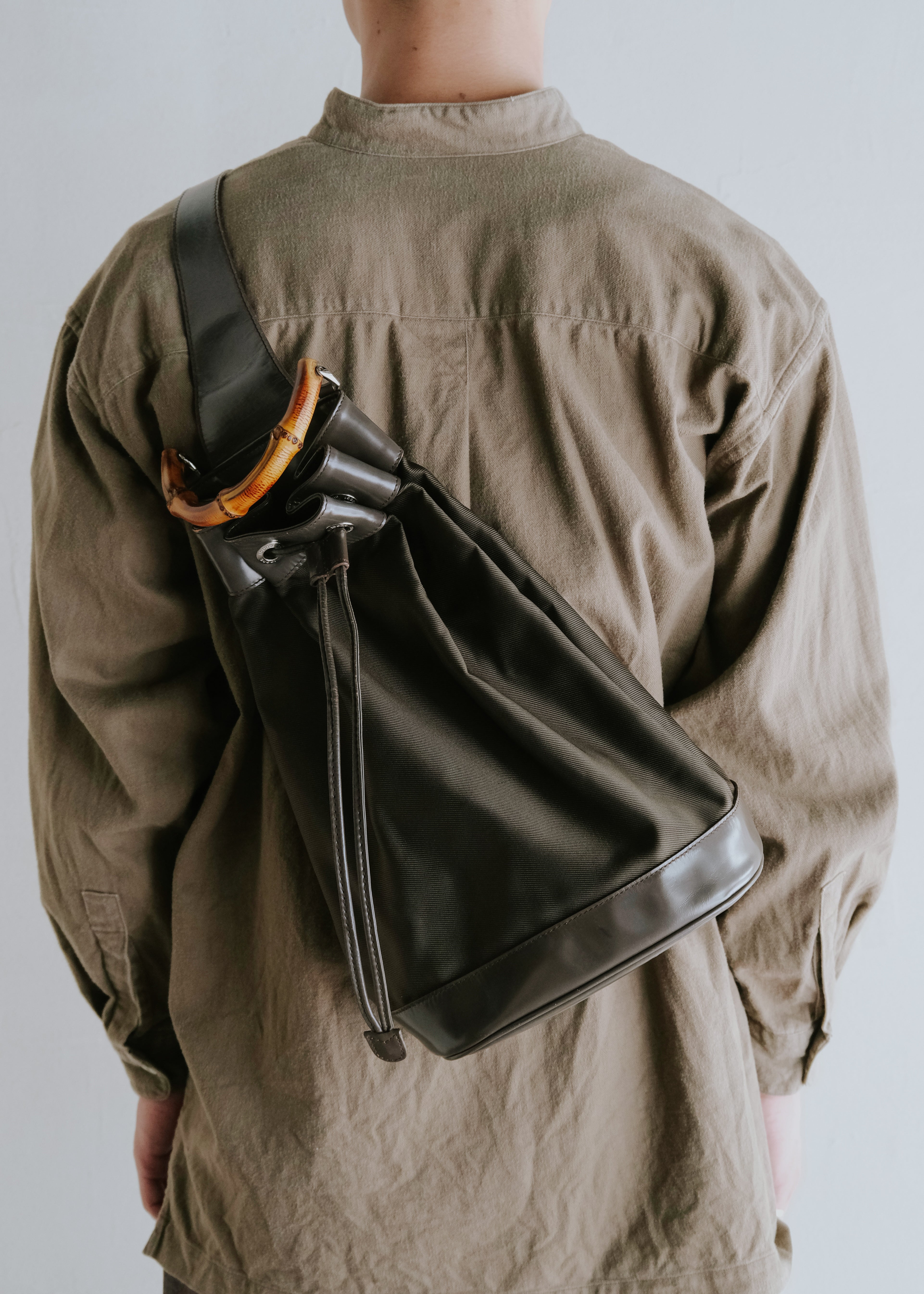 90-00's GUCCI bamboo handle drawstring bag
